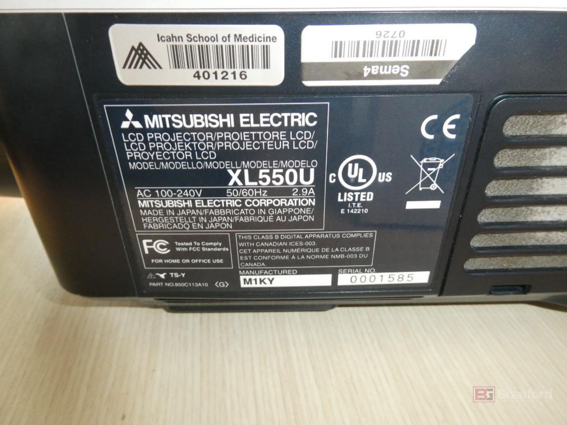(1) Mitsubishi XL550U Projector - Image 4 of 7