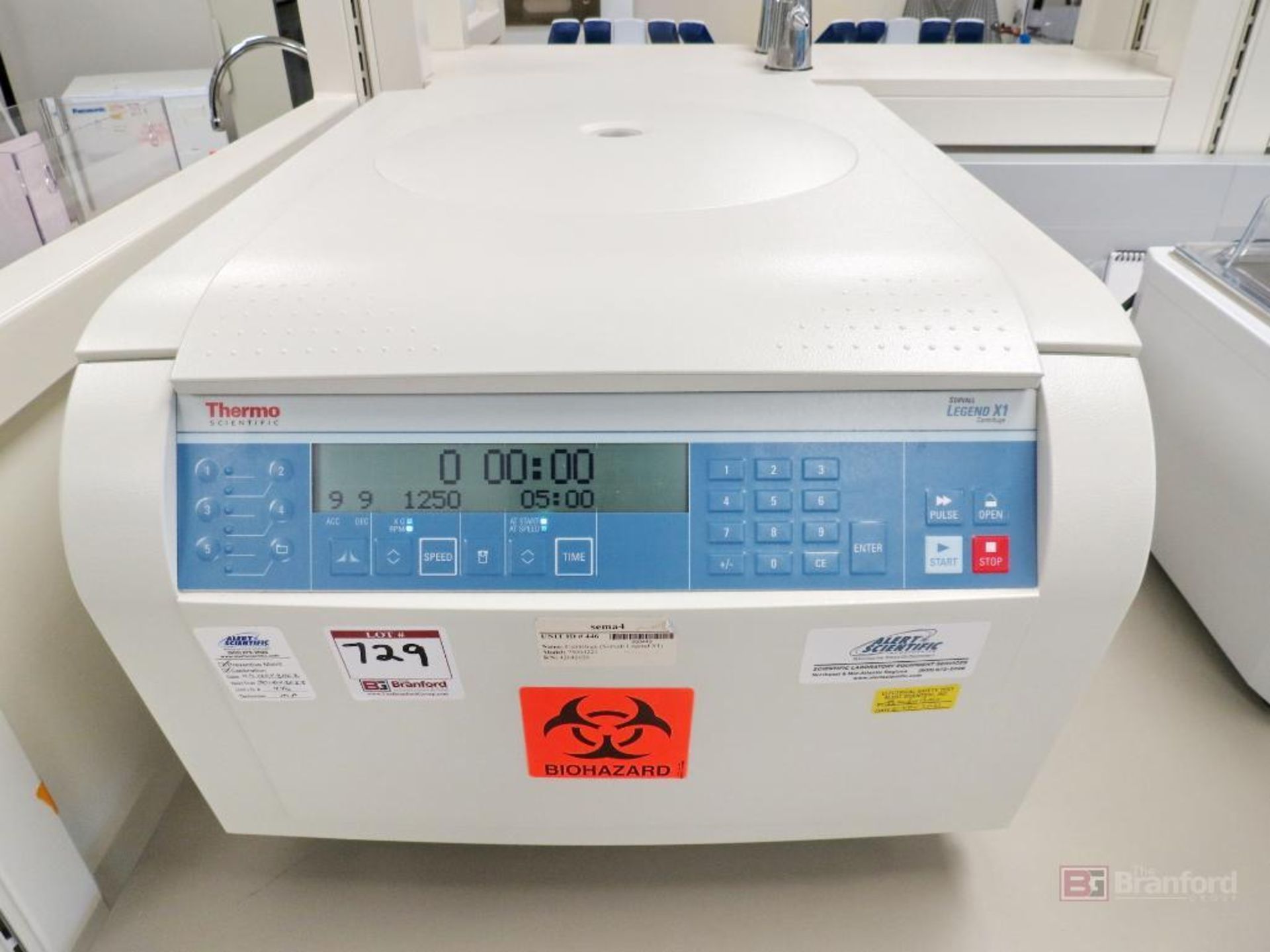 Thermo Sorvall Legend X1 Centrifuge, w/ TX-400 Rotor
