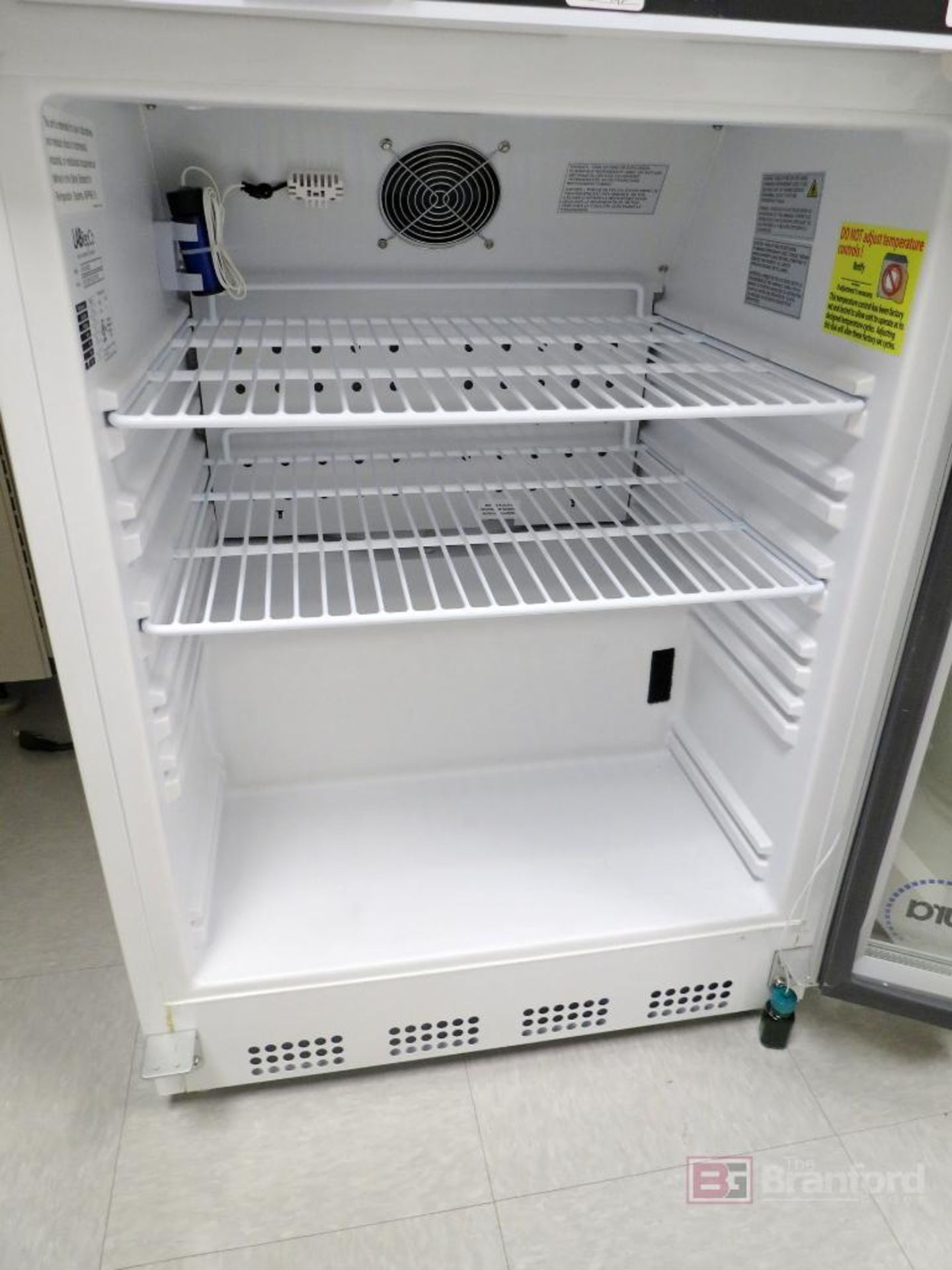 LabRepCo LHP-5-URBG Futura +4°C Glass Door Refrigerator - Image 4 of 4