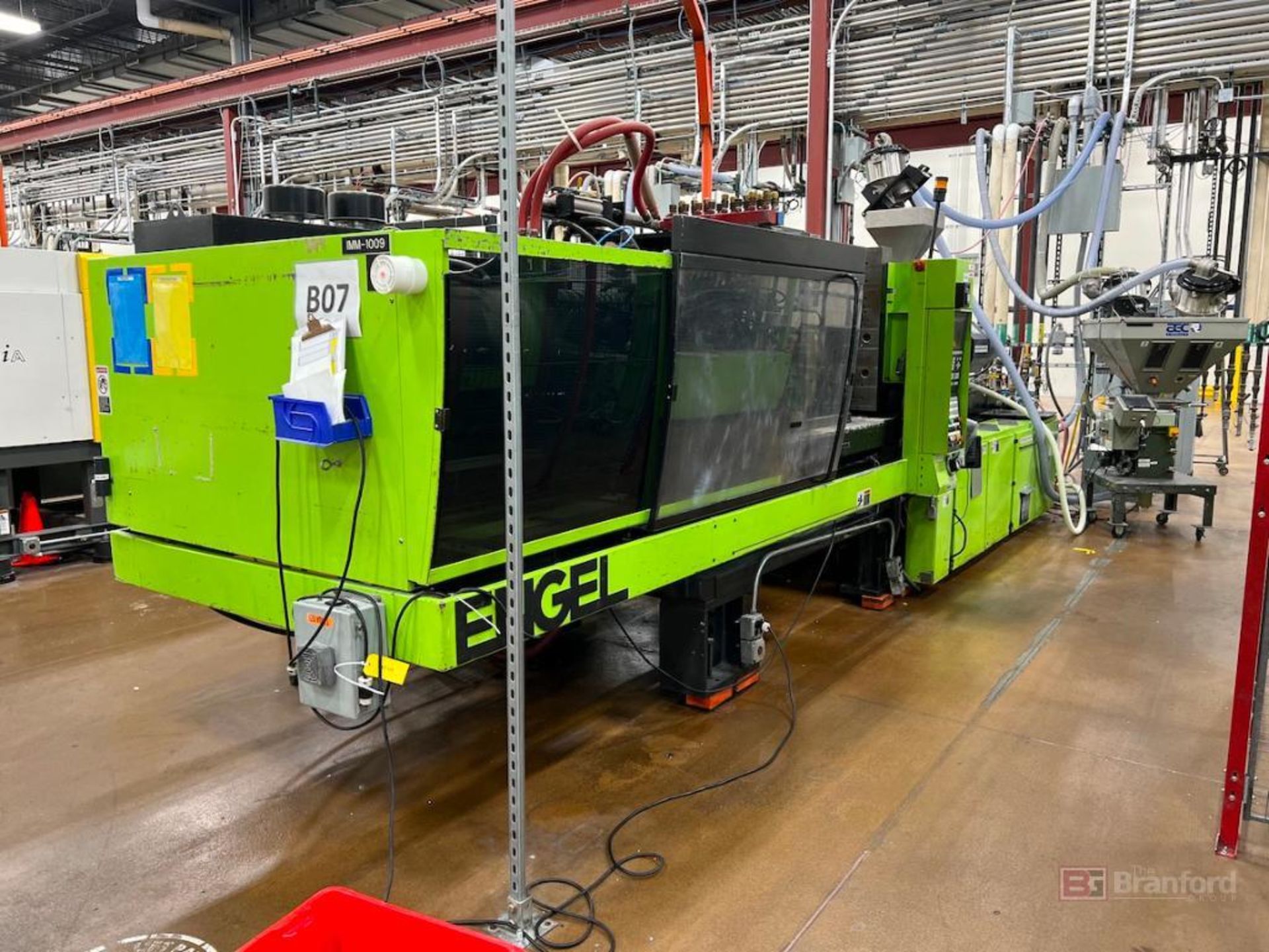 Engel Edge Engel TL 2550/330 US Injection Molding Machine, 330-Ton x 38.7-Oz ...