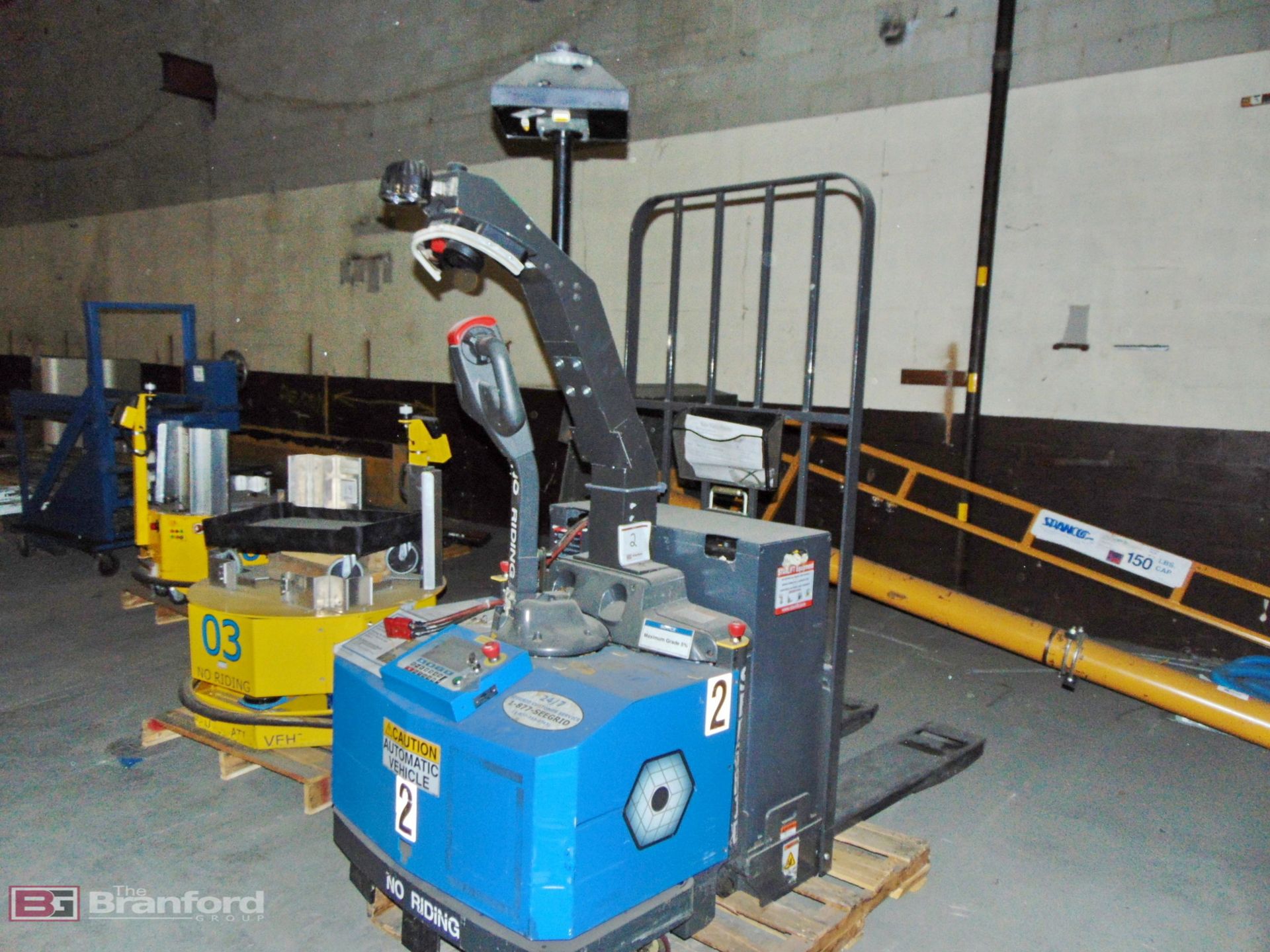 Seegrid Programmable Electric Pallet Jack - Image 2 of 7