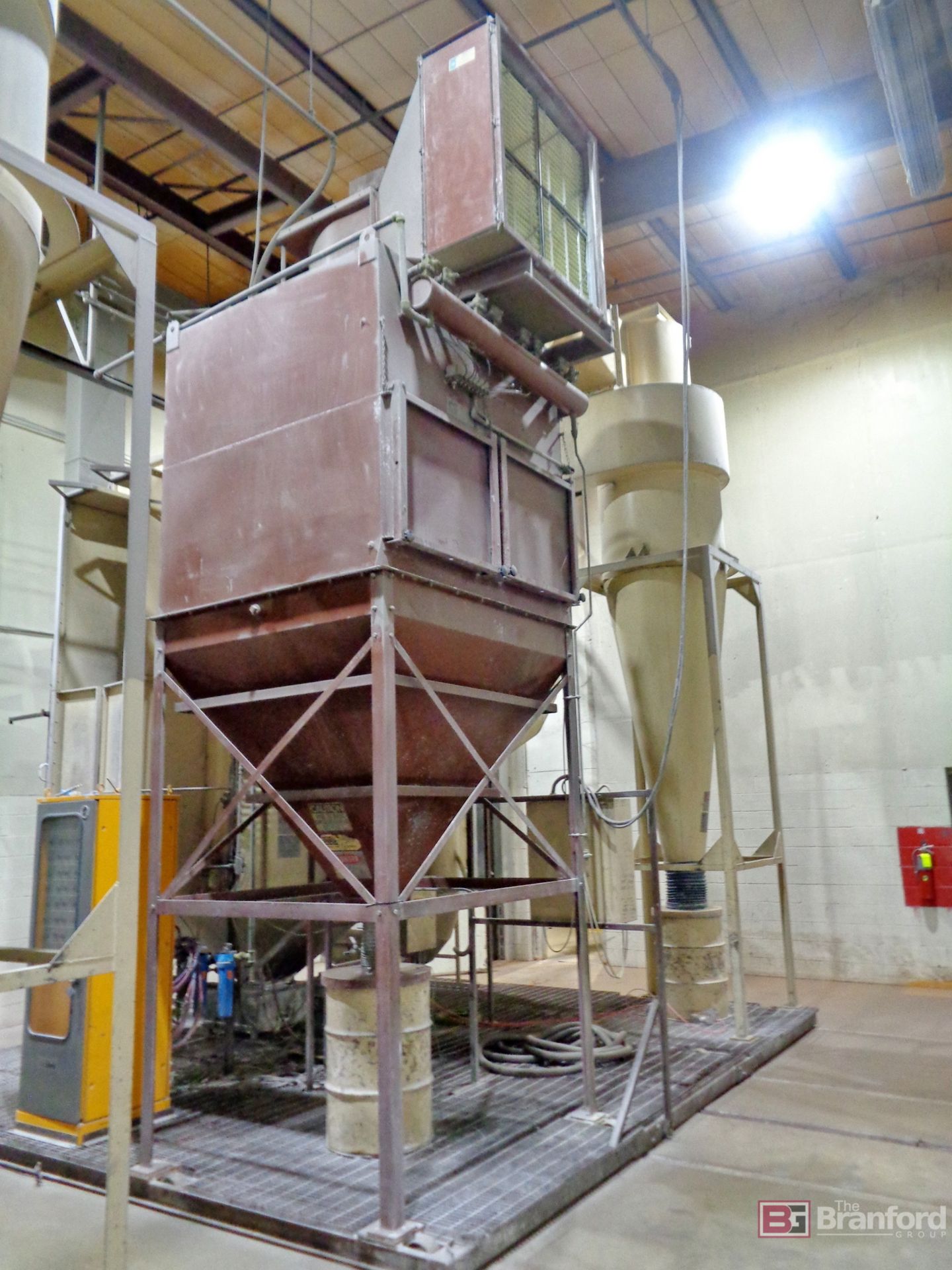 Thorid Automatic Powder Booth, Dust Collection, Cyclone System - Image 2 of 8