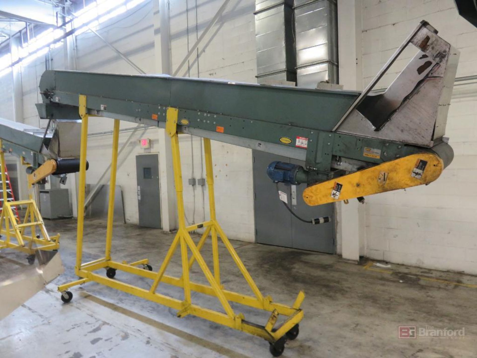 Hytrol 18" Wide x 20' Long Incline Conveyor, Portable - Image 2 of 5