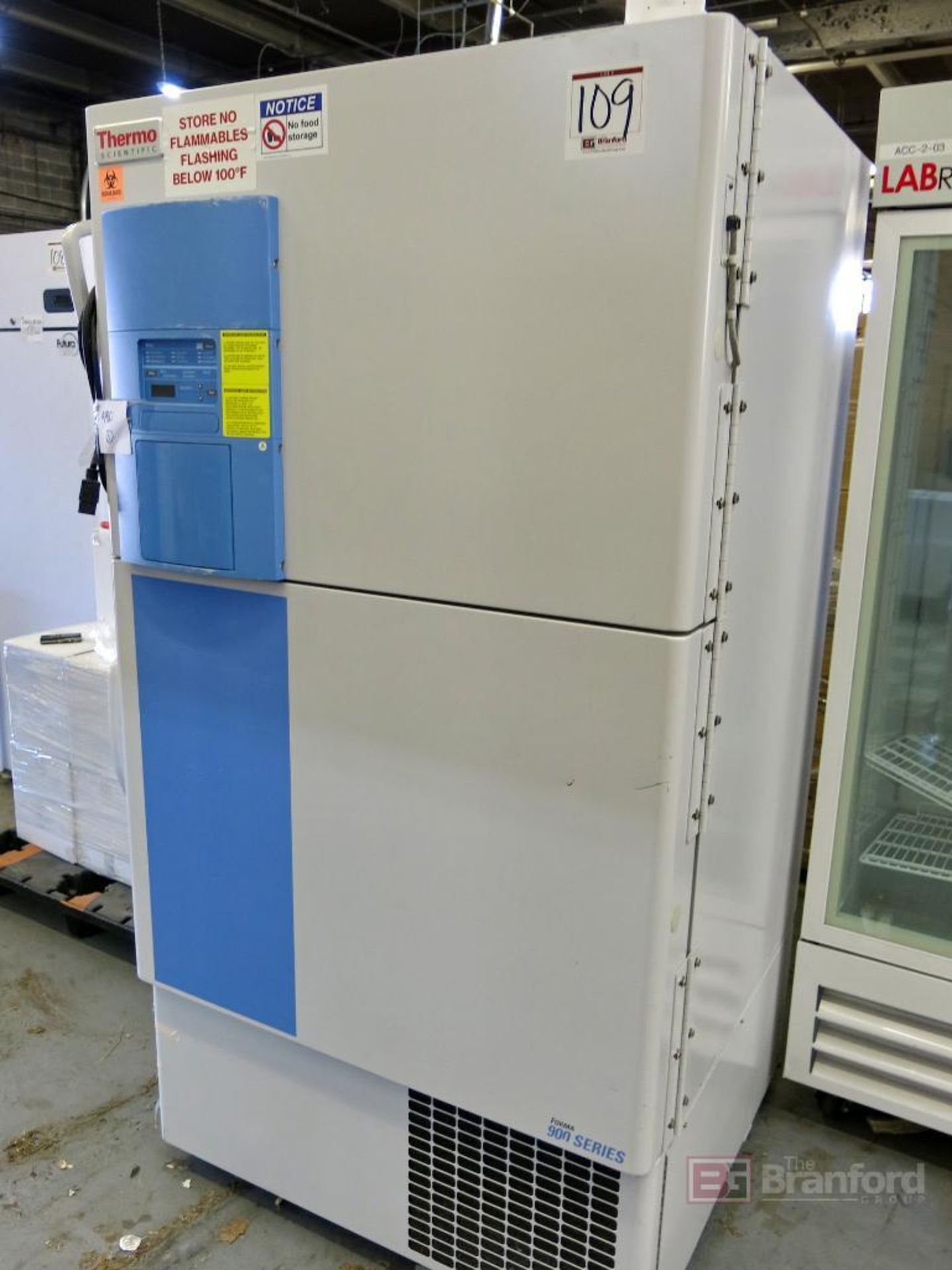 Thermo Scientific 2-Door Freezer - Image 2 of 4