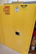 Flammable liquid storage cabinet
