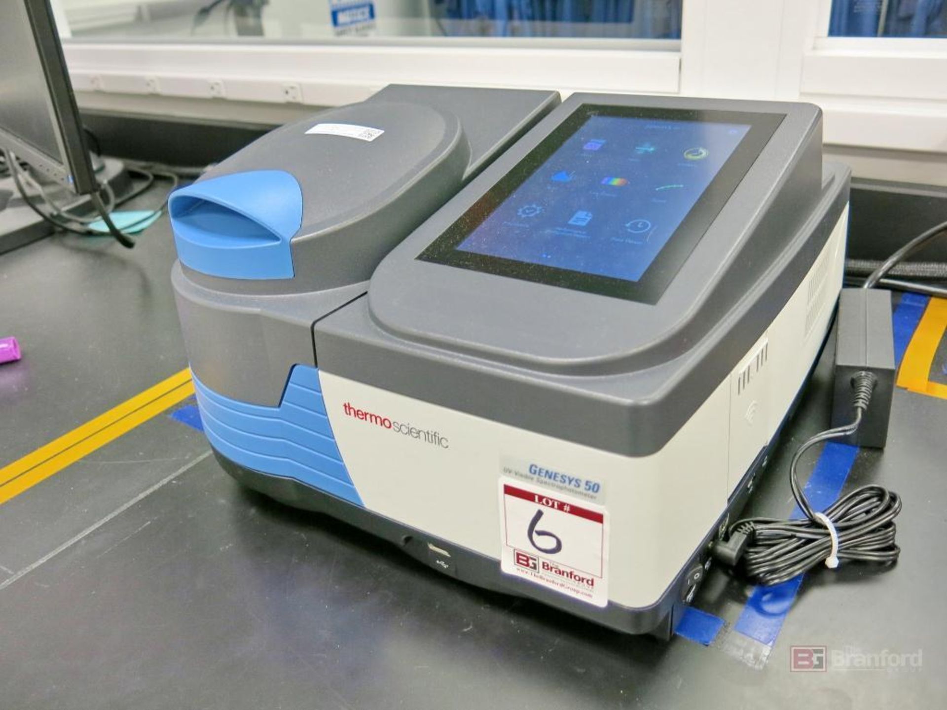 Thermo Scientific Model Genesis 50 UV-Visible Spectrophotometer - Image 3 of 4