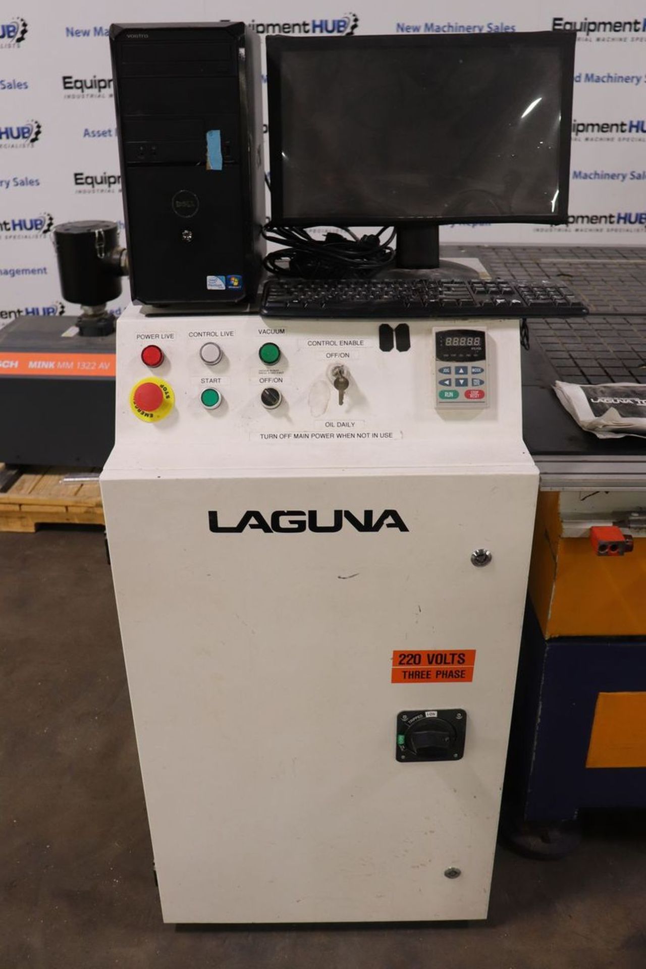 Laguna Smart Shop 4′ x 8′ CNC Router w/ Busch Mink Vacuum Pump - Image 8 of 19