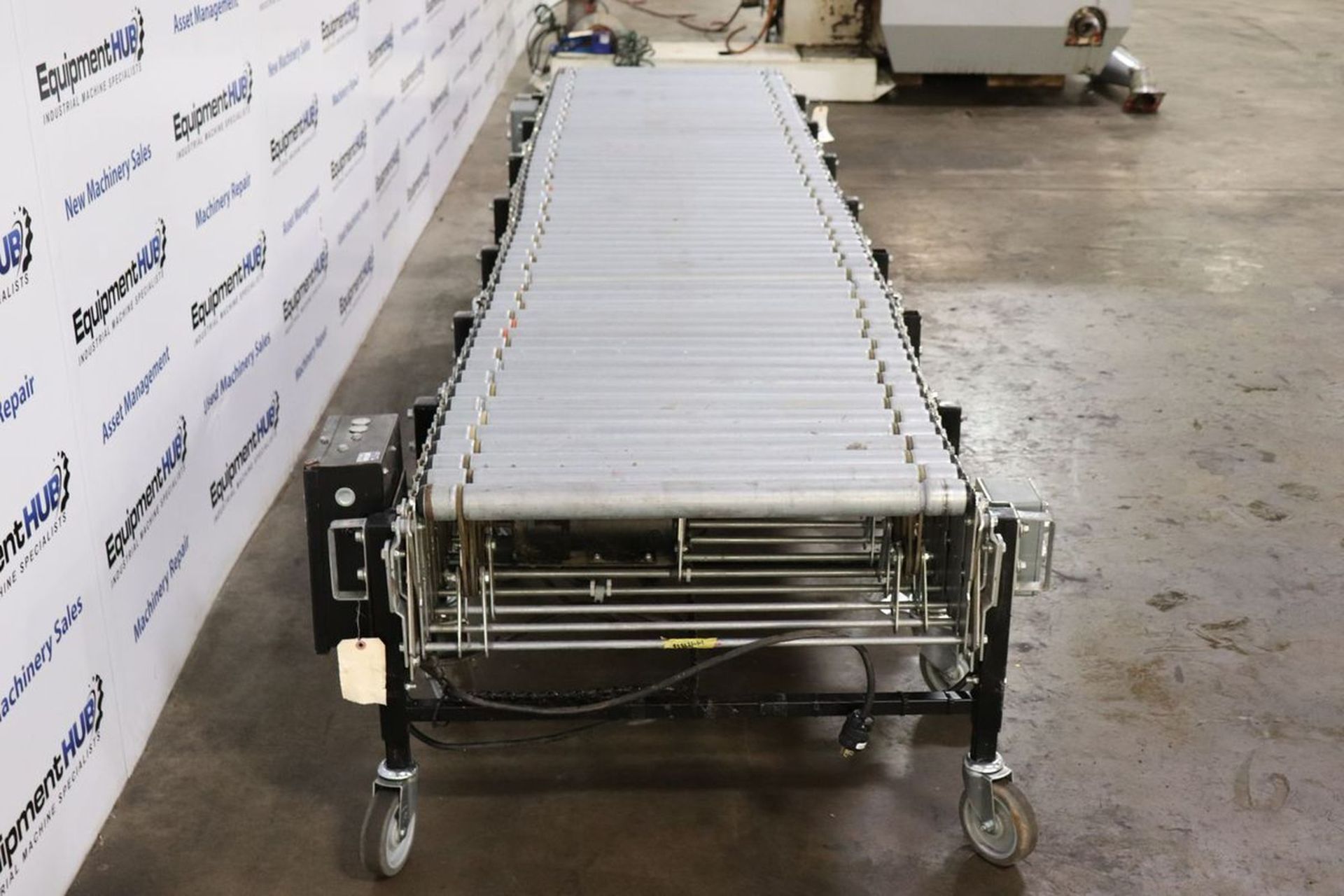 BestFlex / FMH Power 1.9 BFP15-30-15-3 30″ Wide x 16′ Long Flexible Powered Roller Conveyor - Image 7 of 12