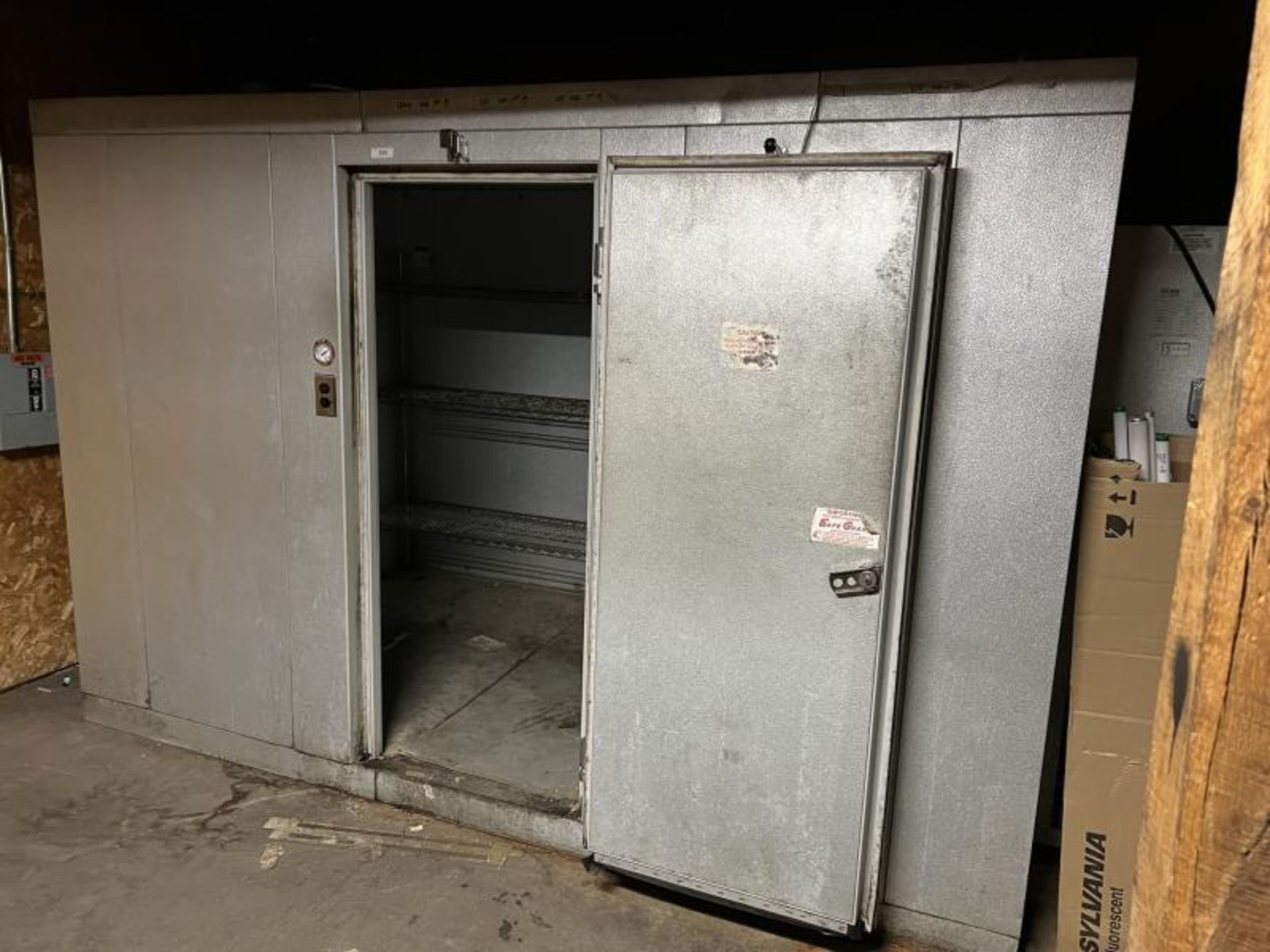 Kolpak Walk -In Cooler, Powered up & Cooling, 117" Long x 79" Tall x 6" Deep; Located on Ground