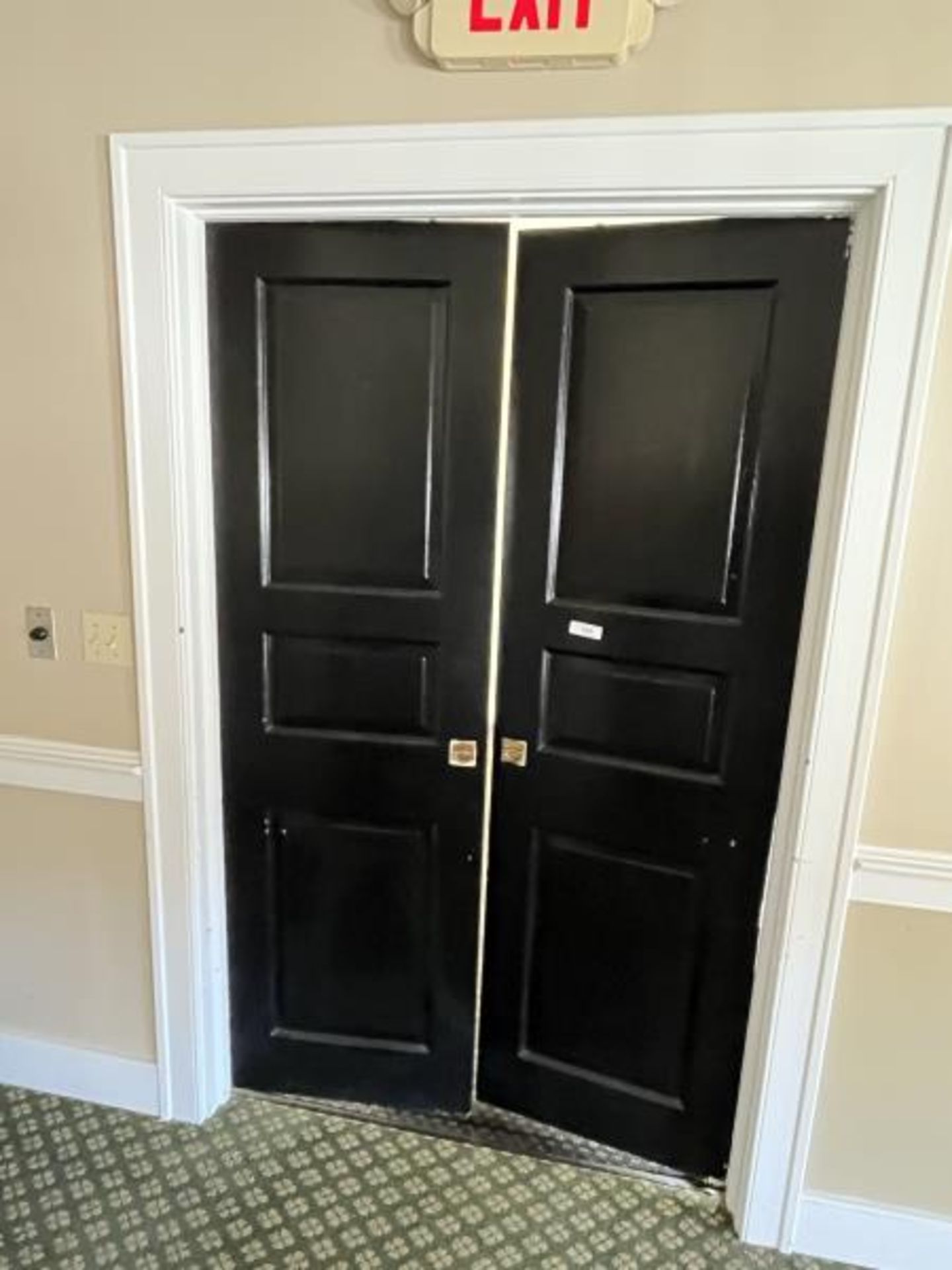 Single Set of Double Doors for a 4' Opening, Brass Hardware, 79.5" x 24" Each, Locaterd Upstairs - Image 2 of 3