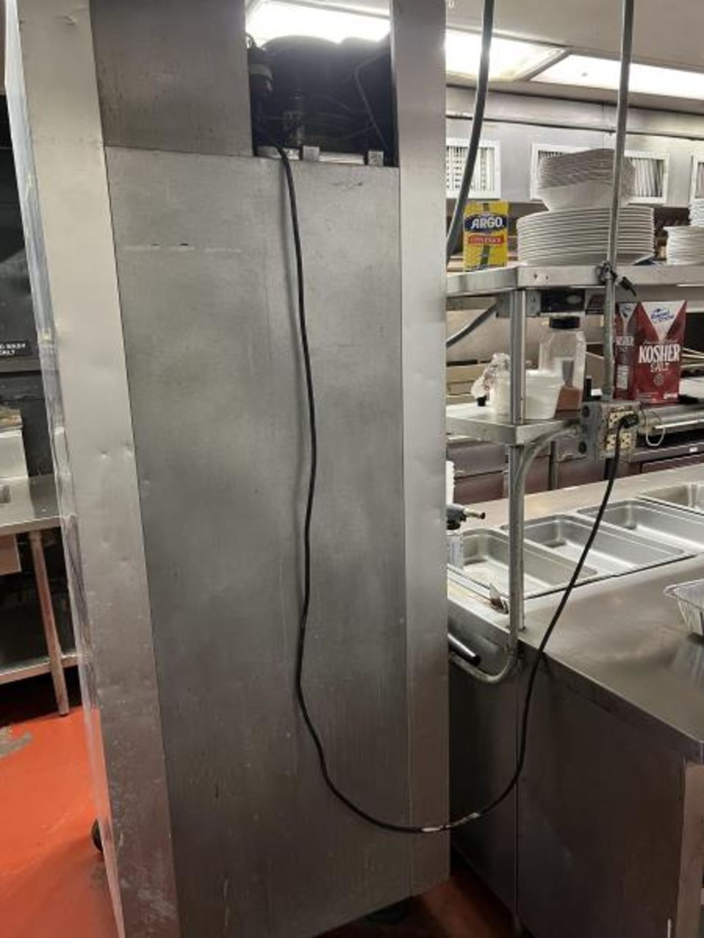 Traulsen Single Door Freezer on Caster M: G12010 Plugged in And Powered Up Main Kitchen - Image 4 of 5