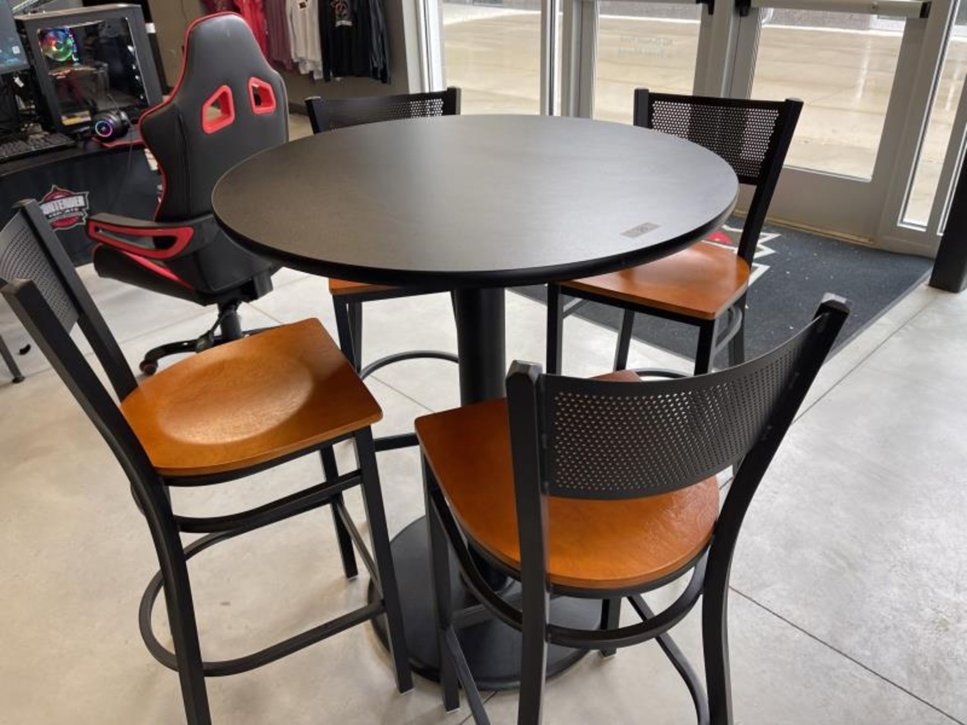 Bistro Table, 36" Dia w/ Four Bar Stools