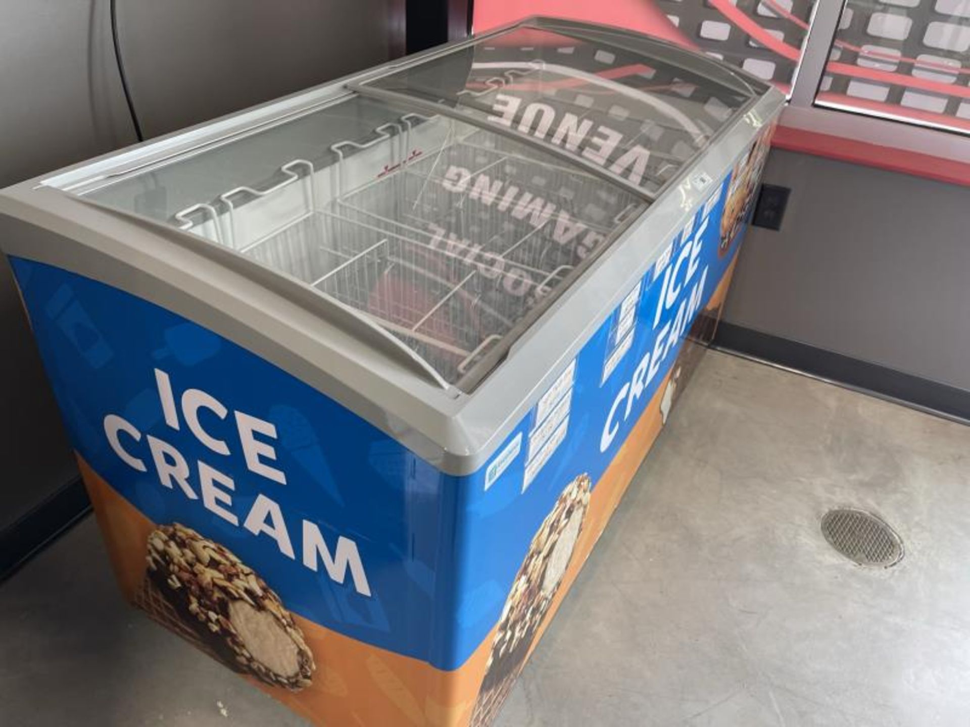 Ice Cream Sliding Top Reach In Chest Freezer by Excellence Commercial Products, Model: VB-6HC-TY, Ma - Image 3 of 4