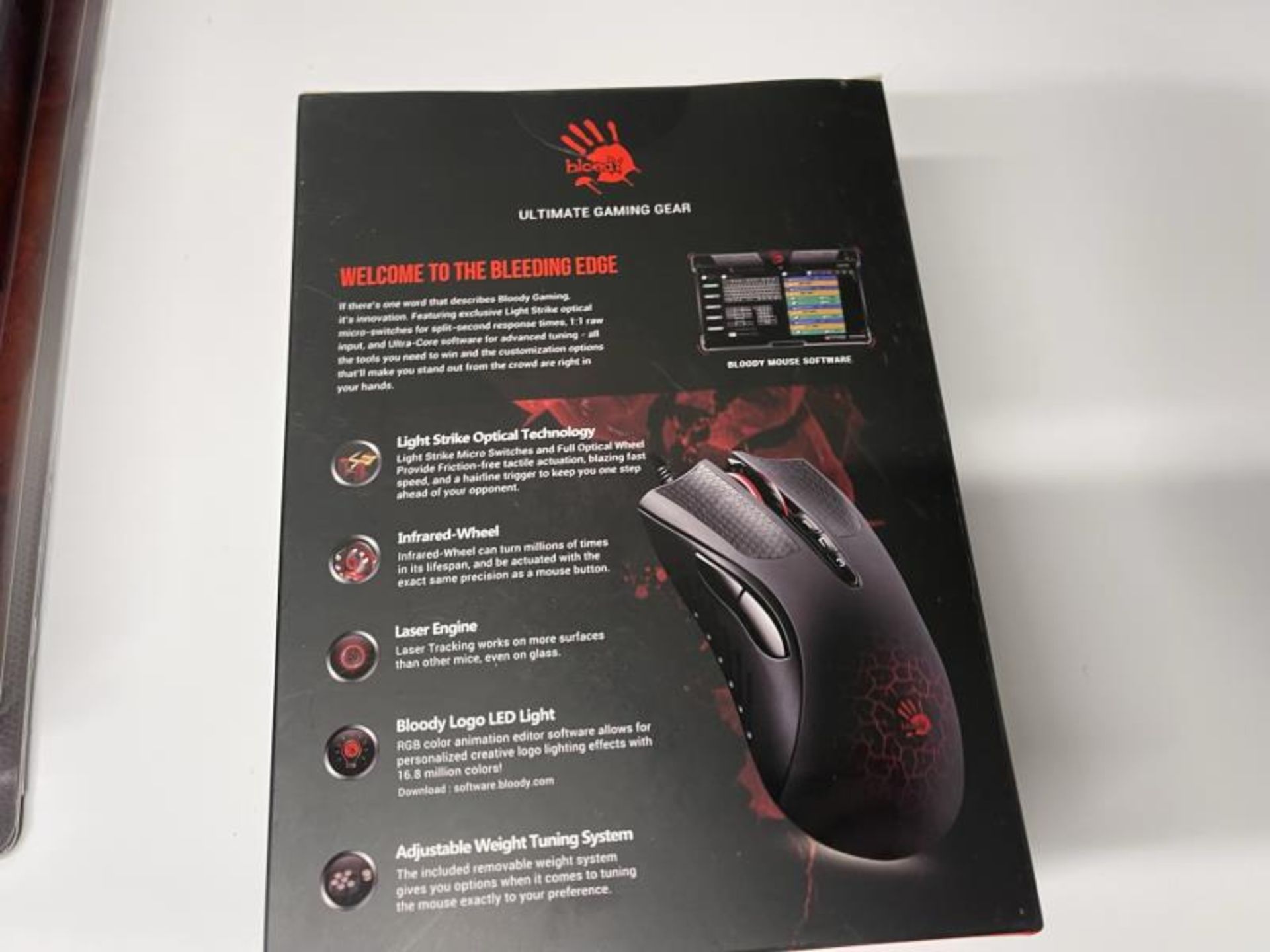 Bloody AL90 Light Strike Laser Gaming Mouse & Precision Tracking Pads - Image 4 of 4