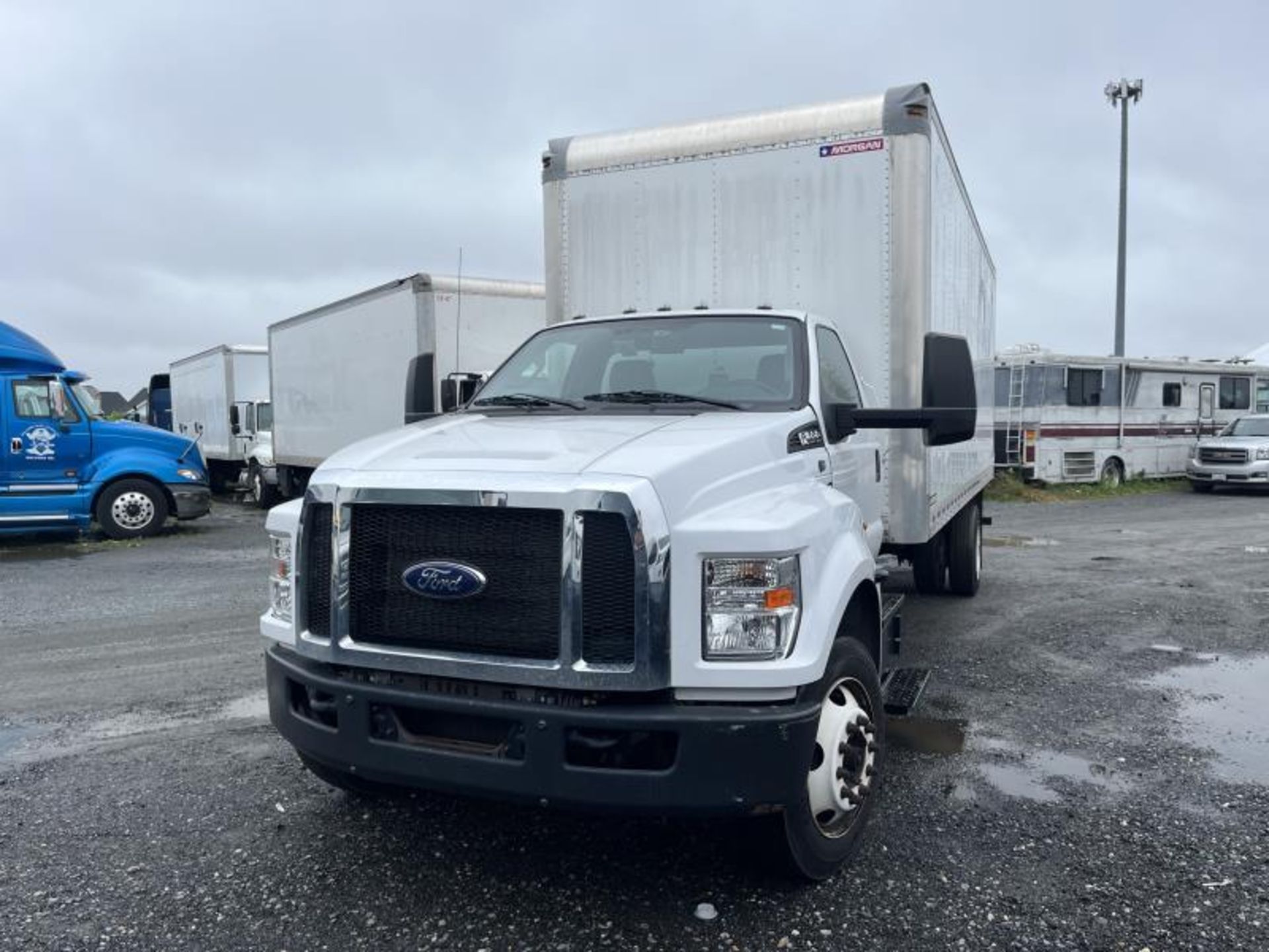 2019 FORD, F650- 24' STRAIGHT BOX - Image 2 of 35
