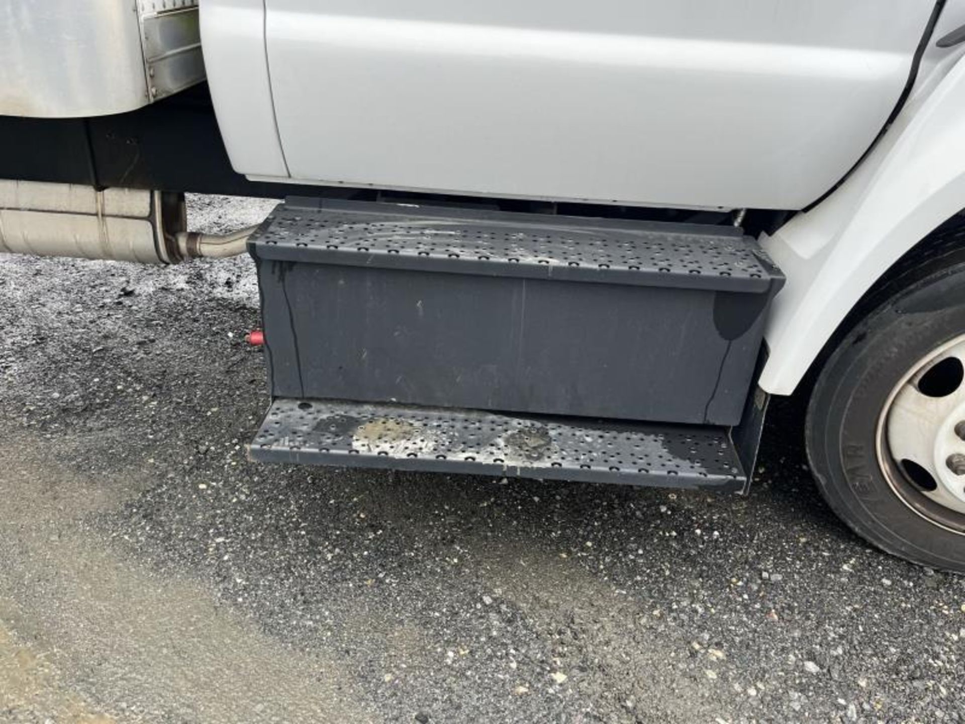 2019 FORD, F650- 24' STRAIGHT BOX - Image 6 of 35