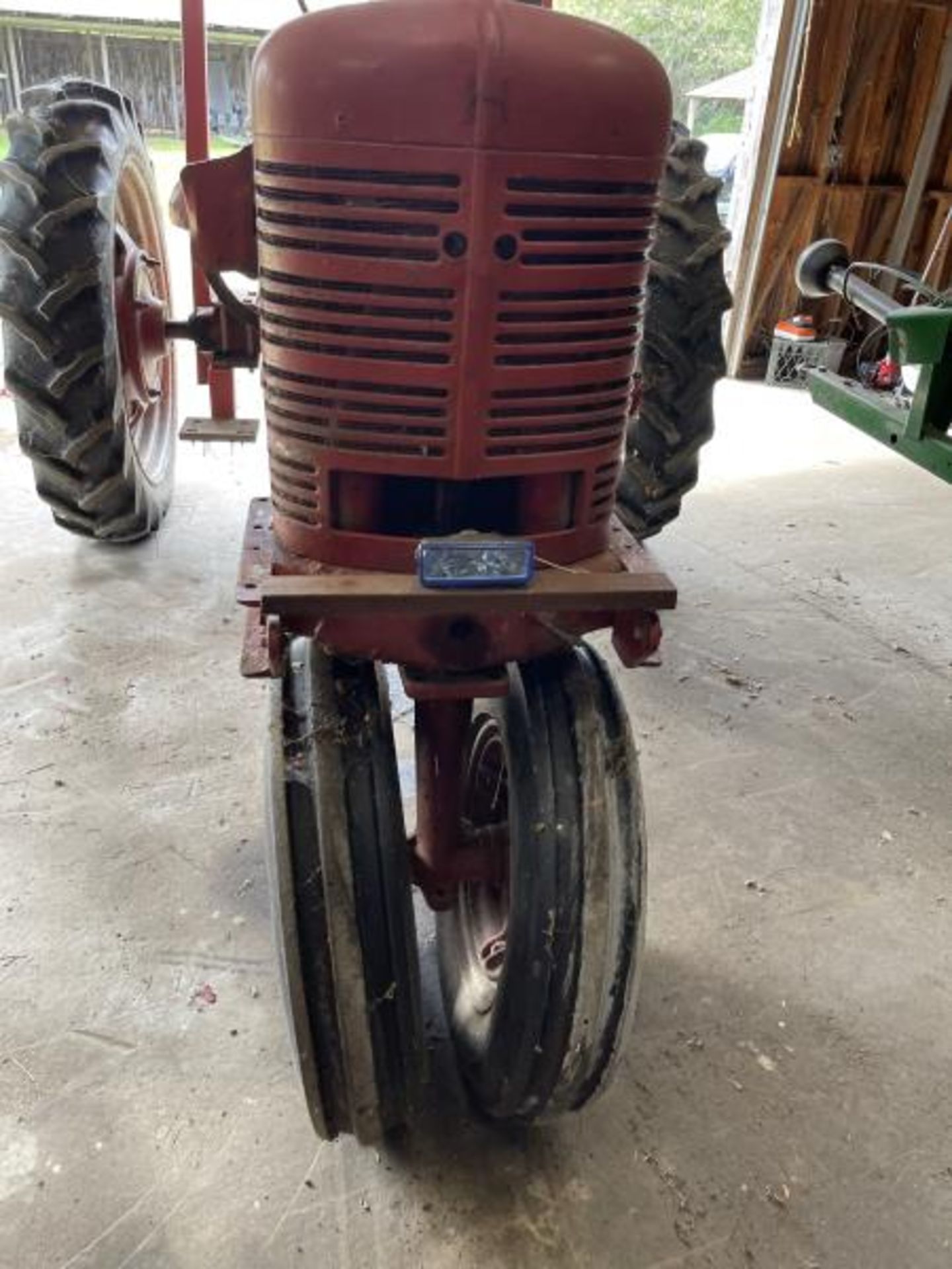 Farmall Tractor Believed To Be 1954, Row-CropFarmall Tractor Believed To Be 1954, Row-Crop - Image 5 of 35