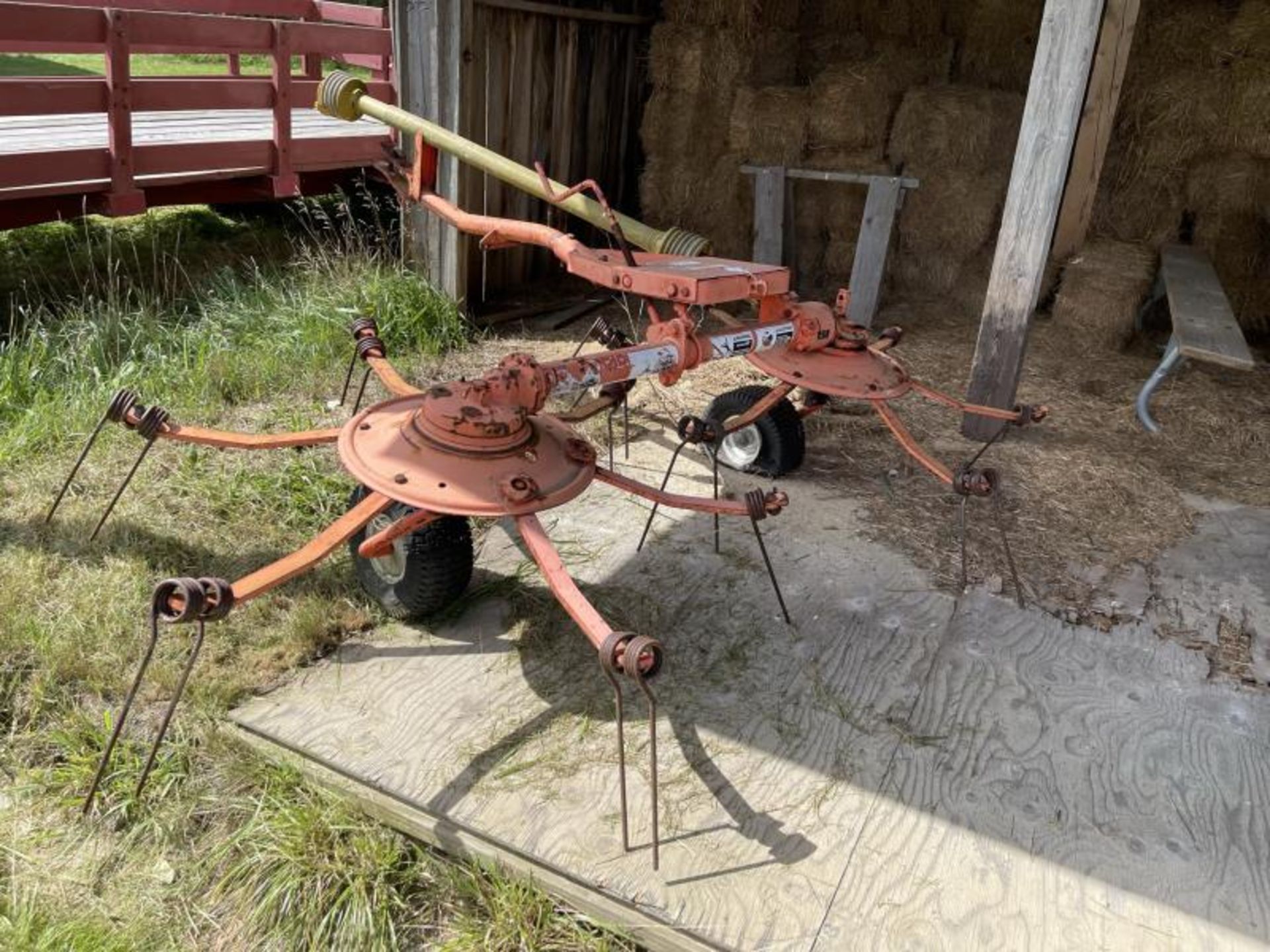 Kuhn Hay Tedder, One Tire Needs TubeKuhn Hay Tedder, One Tire Needs Tube - Image 3 of 15