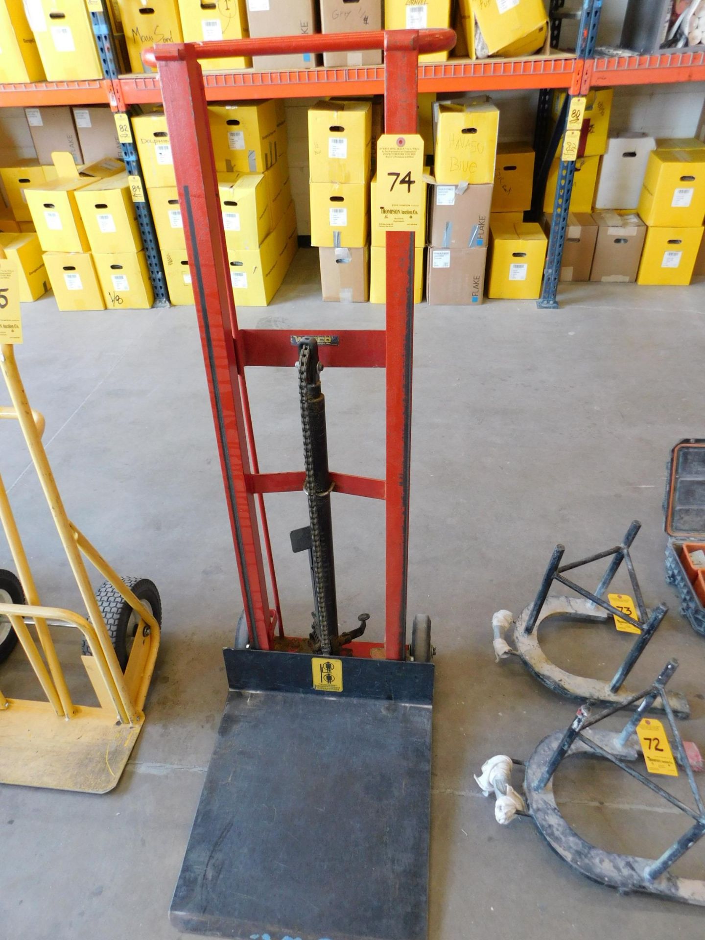 Wesco Manual Hydraulic Lift