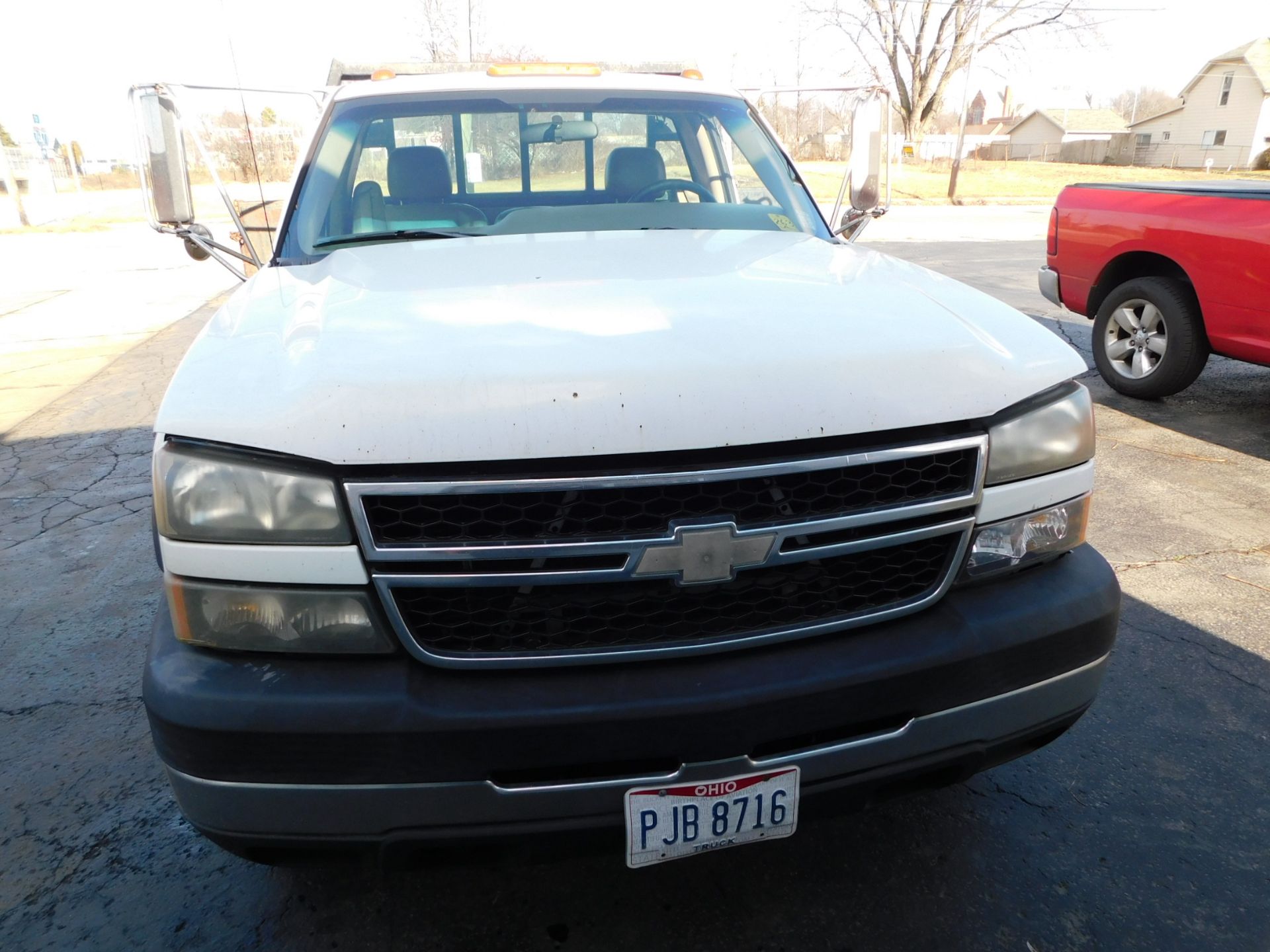 2006 Chevrolet 3500 Silverado Single Axle Straight Truck, VIN 1GBJC34D36E198843, Duramax Diesel - Image 2 of 33