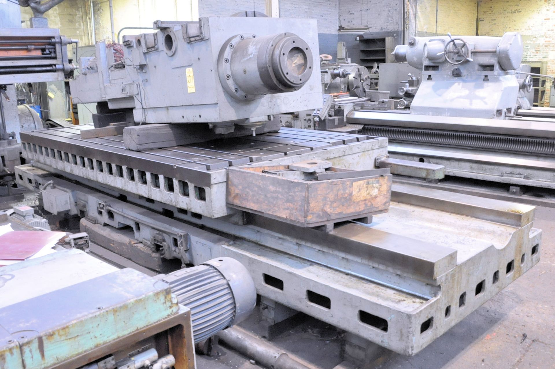 Giddings & Lewis Model H 6" Spindle Floor Type Horizontal Boring Mill, S/N 420-276-74, 10-HP - Image 4 of 10