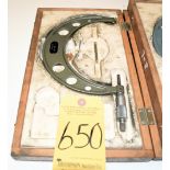Mitutoyo 6" - 7" Micrometer with Case