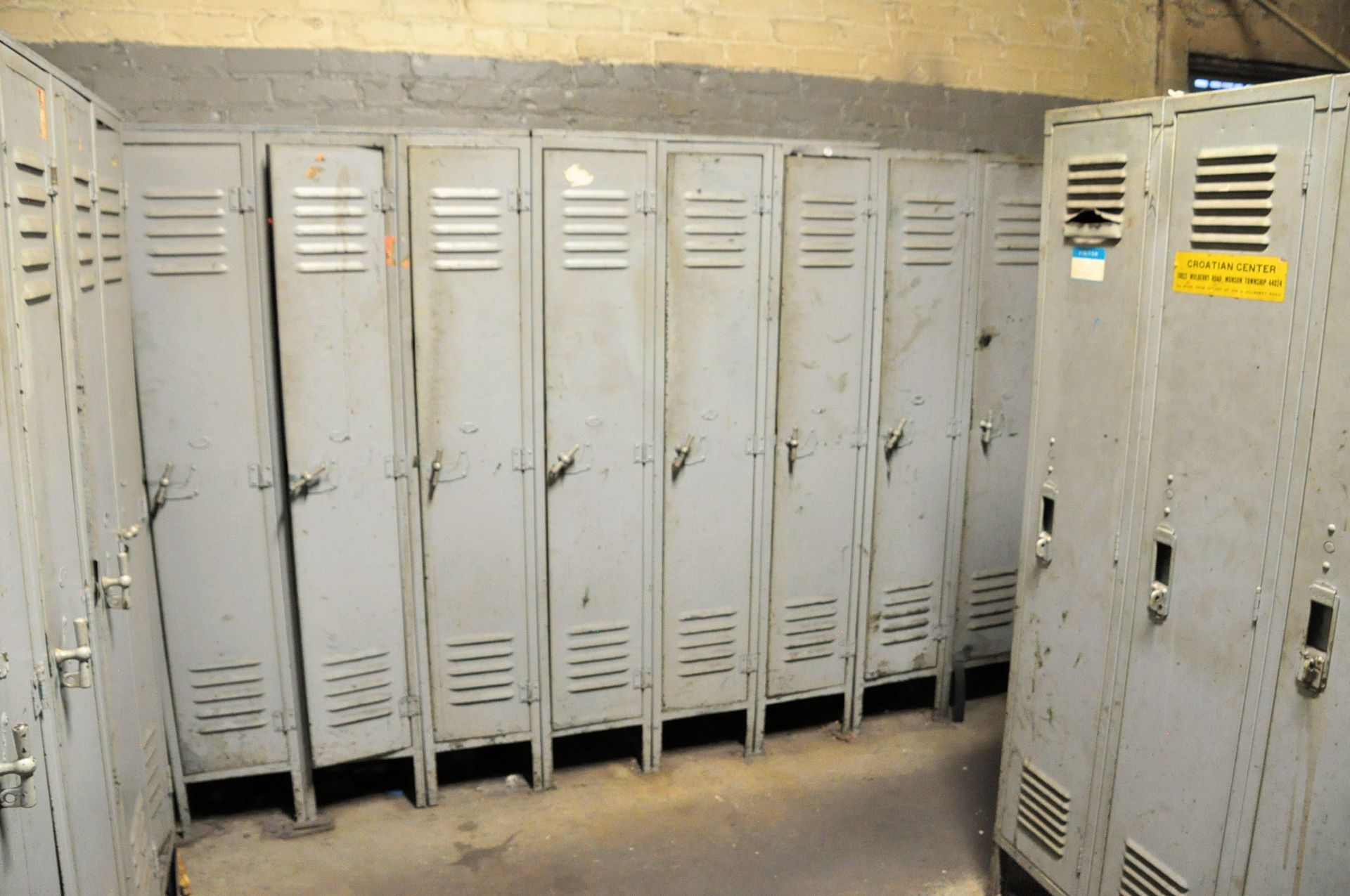 Lot-Lockers in Restroom - Image 3 of 4