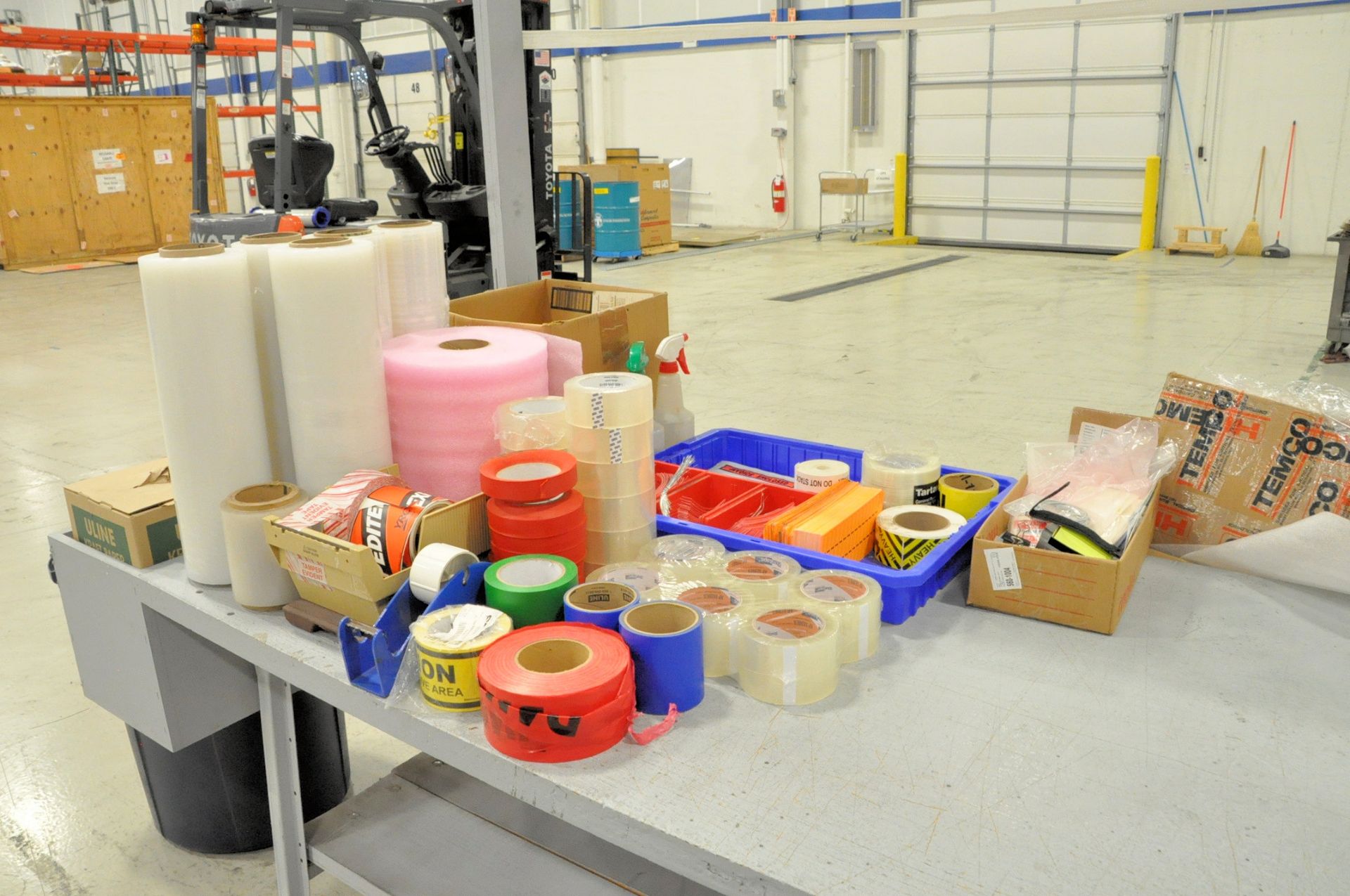 Lot-Packing Materials and Supplies, Wood Bench, Steel Bench, Forman's Desk, and Cart - Image 4 of 6