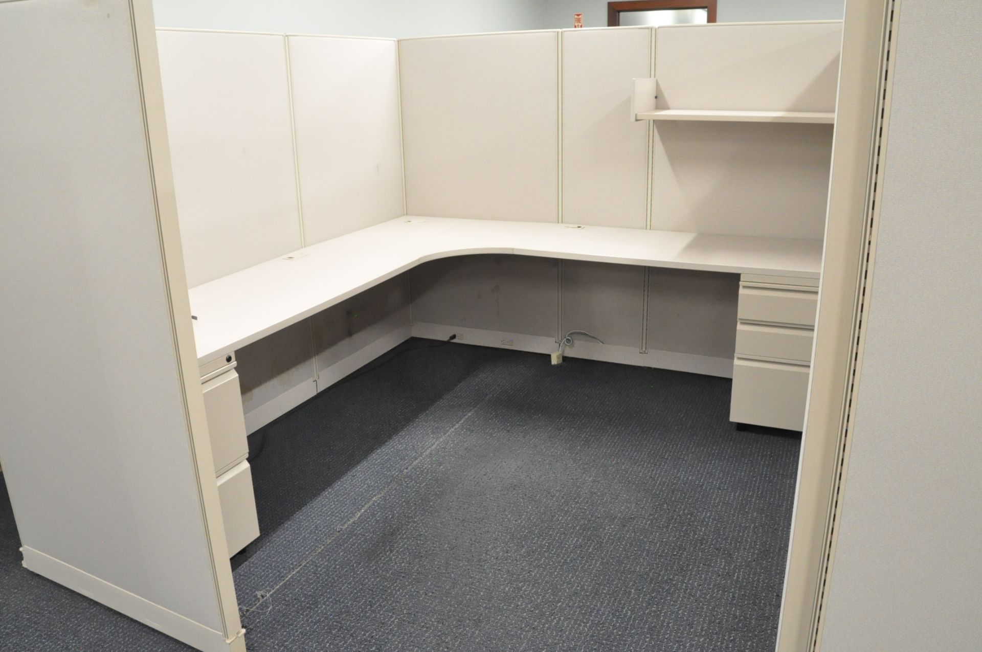 Lot-(1) Trendway 6-Station Cubicle Partition Work System - Image 6 of 9