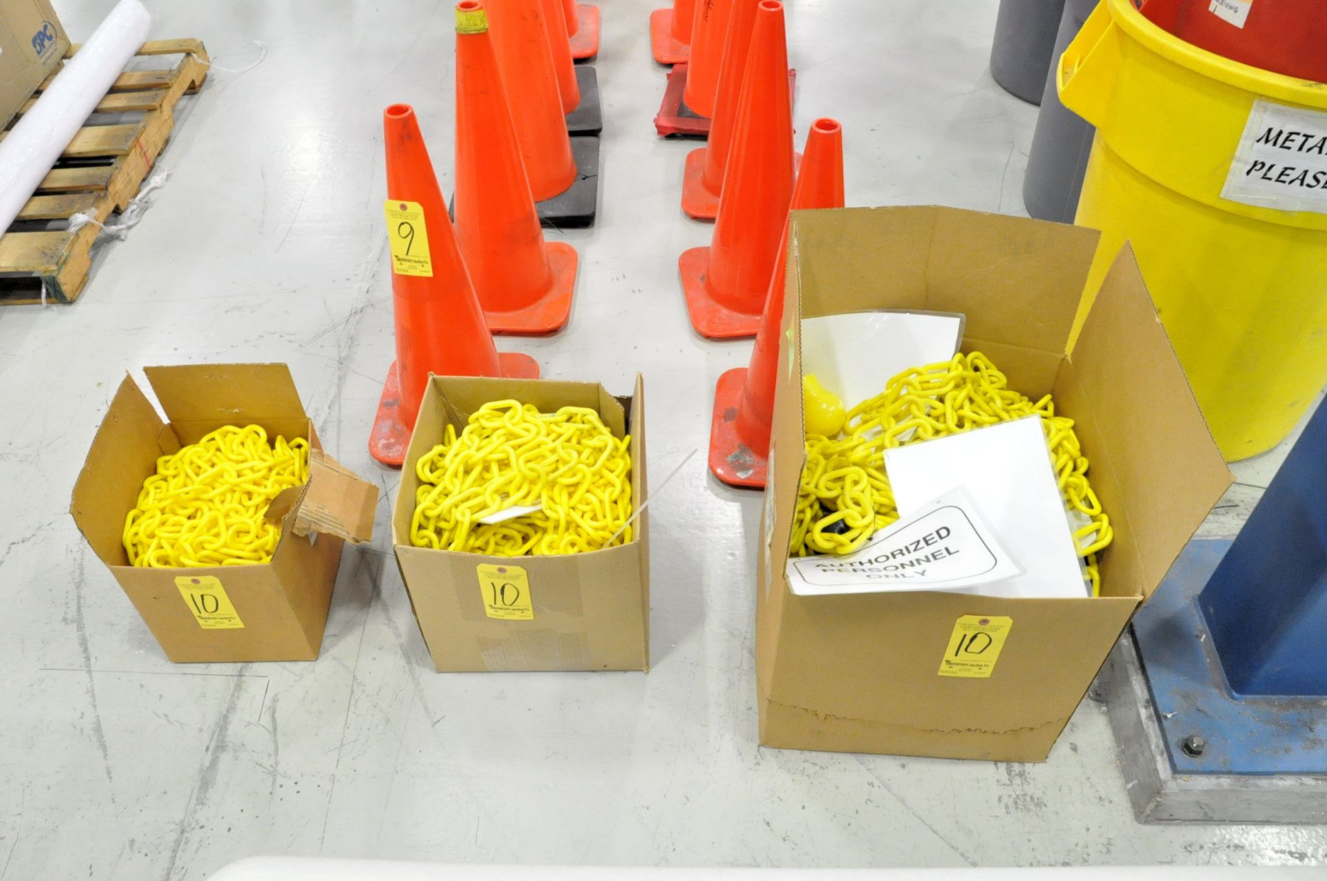 Lot-Yellow Plastic Safety Chains in (3) Boxes