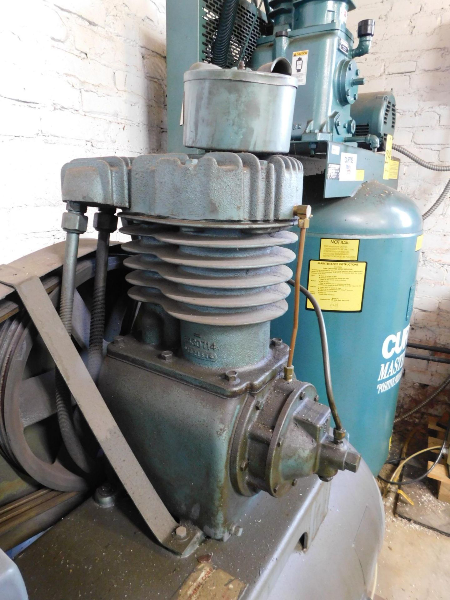 Harris 5Hp Horizontal Tank Air Compressor, Single Stage, 230/460V, 3 Phase - Image 2 of 3