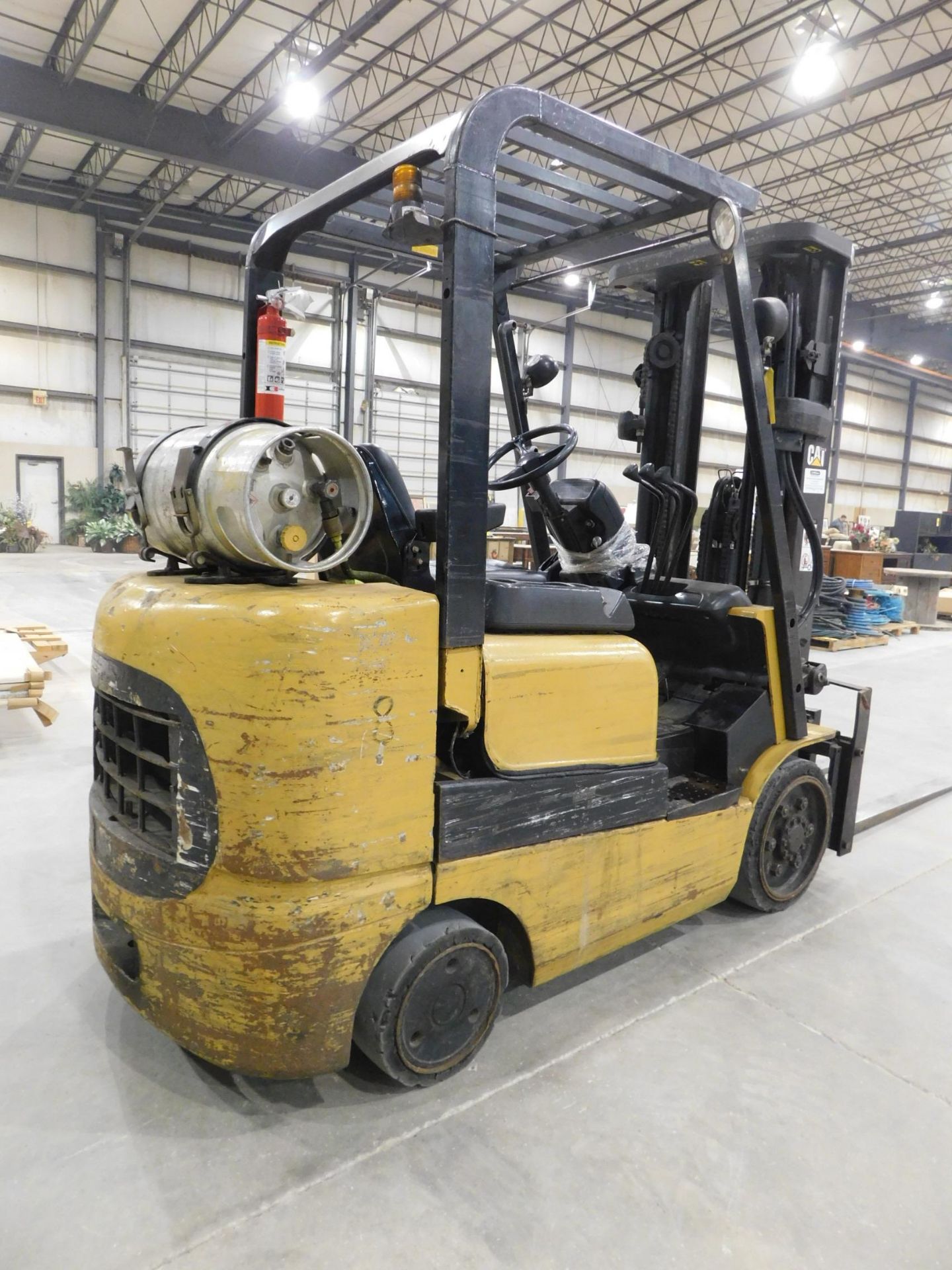 Caterpillar Model GC25K Fork Lift, s/n AT82C-03349, 4,700 Lb. Capacity, LP, Hard Tire, 3-Stage Mast, - Image 6 of 26