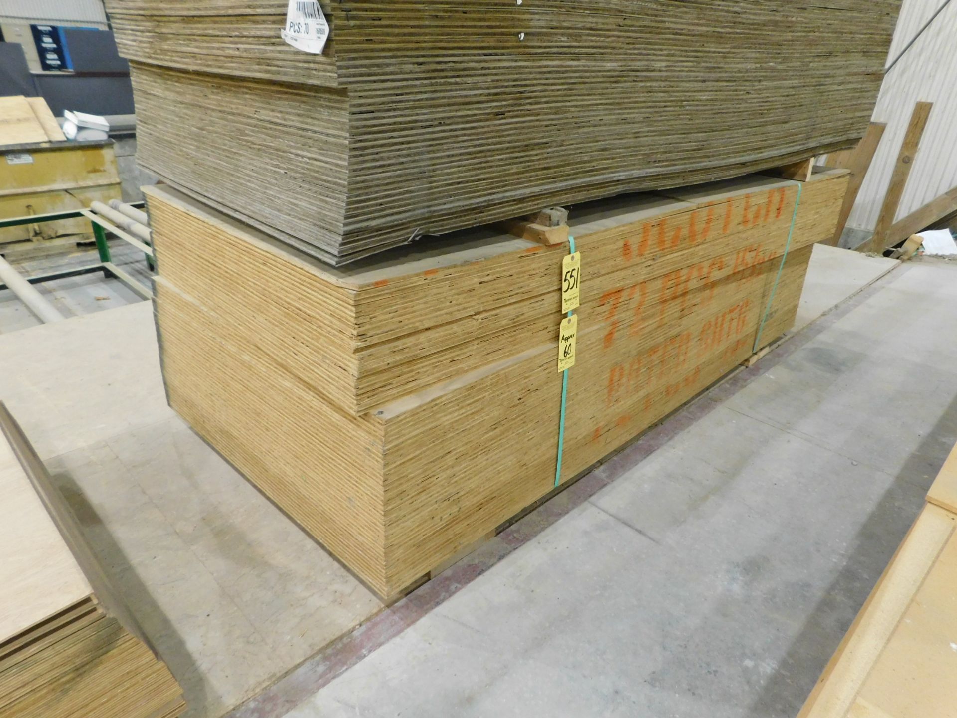 Plywood Sheets, 4' X 8' X 1/2", Approx. 60 Pieces