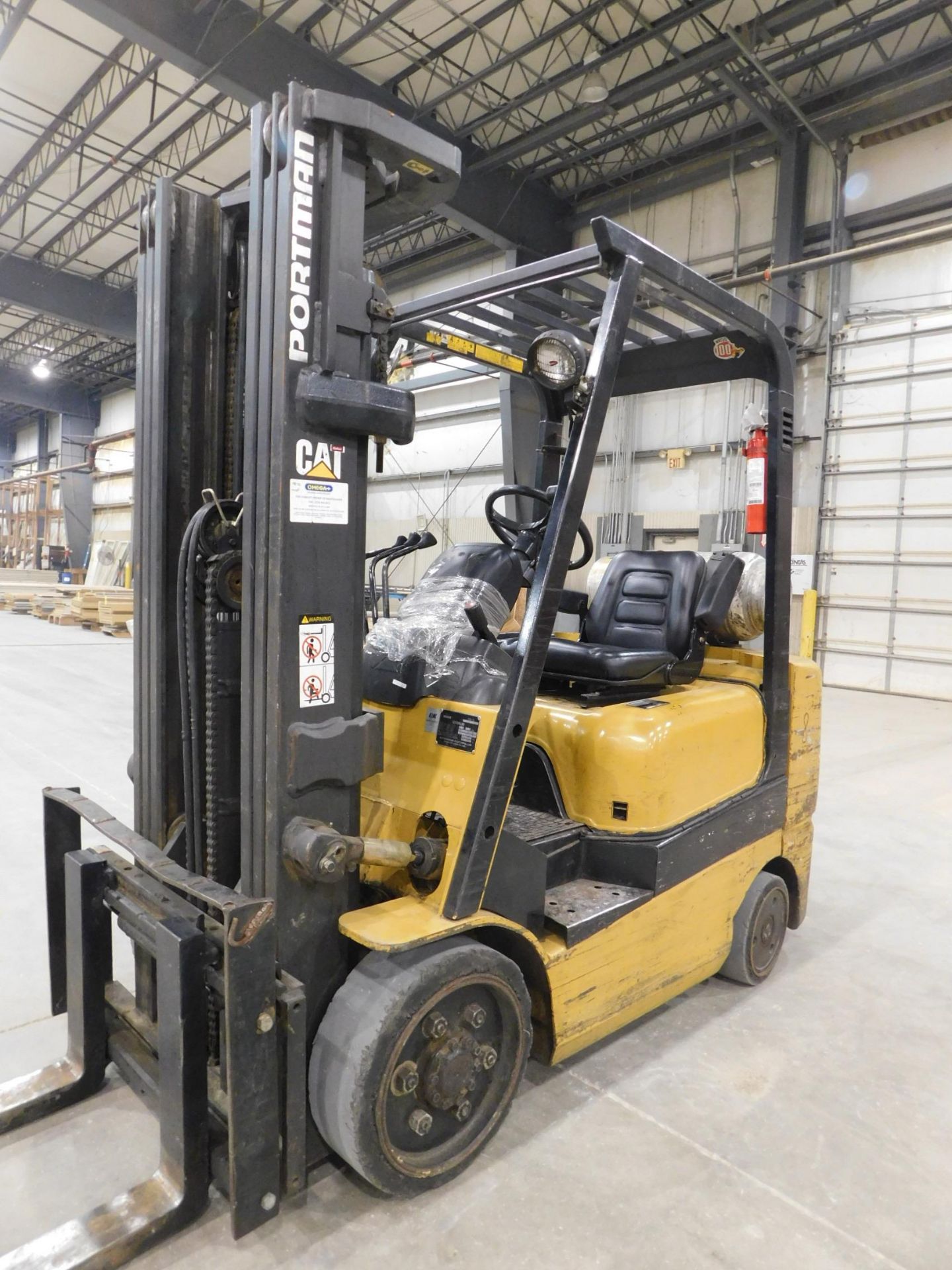 Caterpillar Model GC25K Fork Lift, s/n AT82C-03349, 4,700 Lb. Capacity, LP, Hard Tire, 3-Stage Mast, - Image 2 of 26