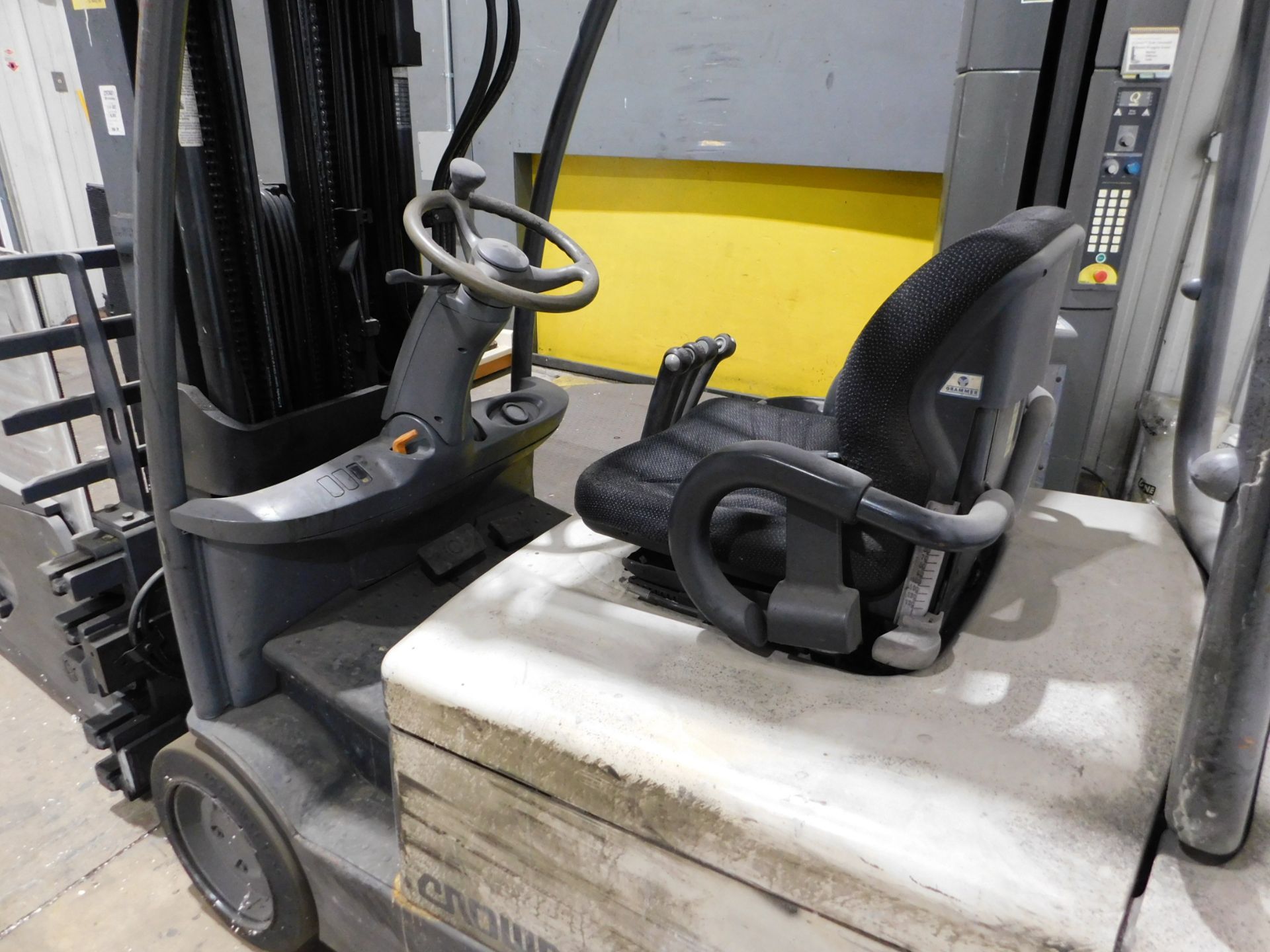 Crown Ride-on Electric Forklift, Model SC4040-40 with Model 35D-CFS-12A Fork Clamp, 3-Stage Mast, - Image 13 of 14