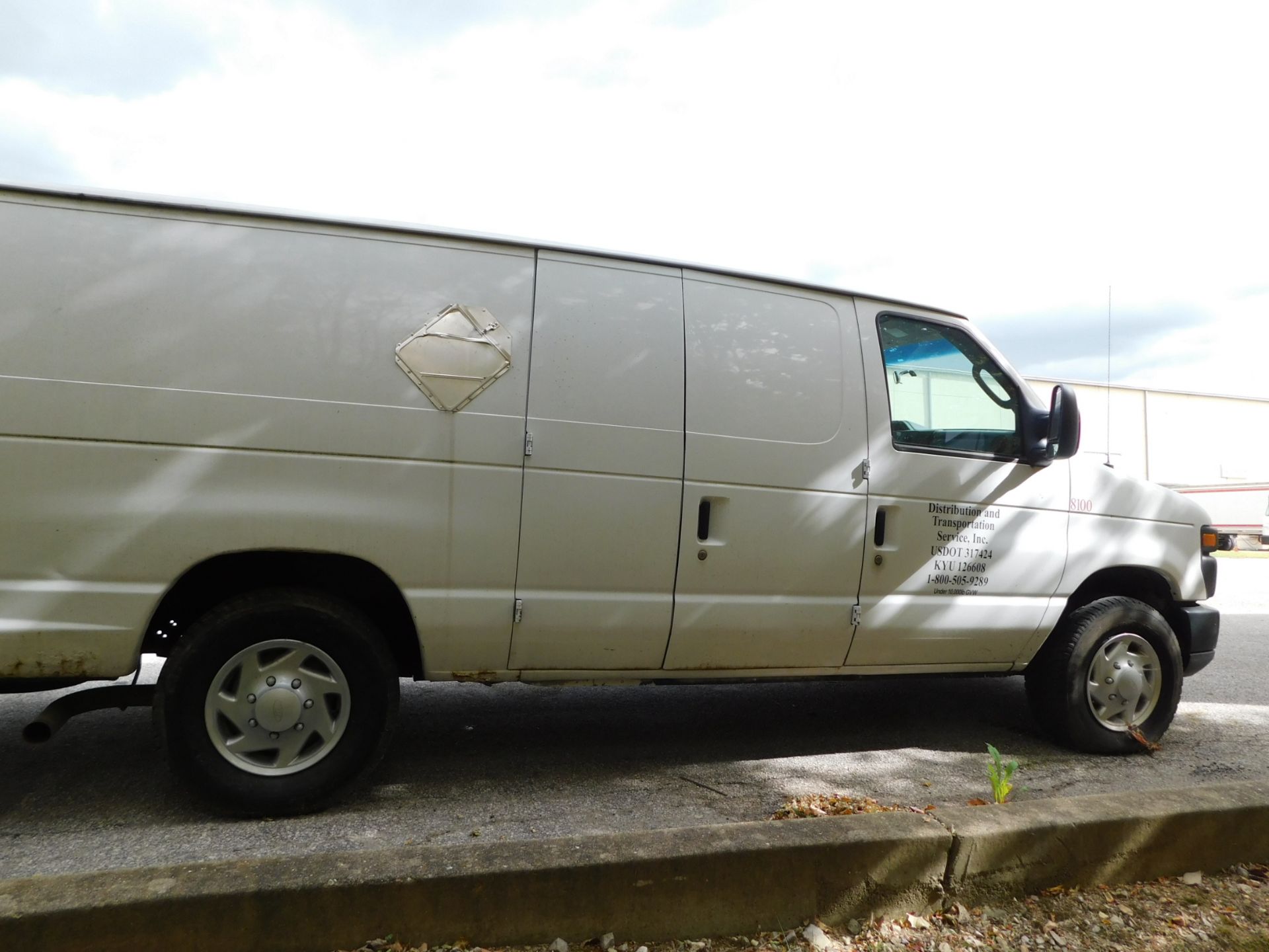 2011 Ford E-350 Super Duty Cargo Van, VIN 1FTSS3EL6BDA28100, Automatic, AC, E-Track & Vanloda Roller - Image 6 of 22