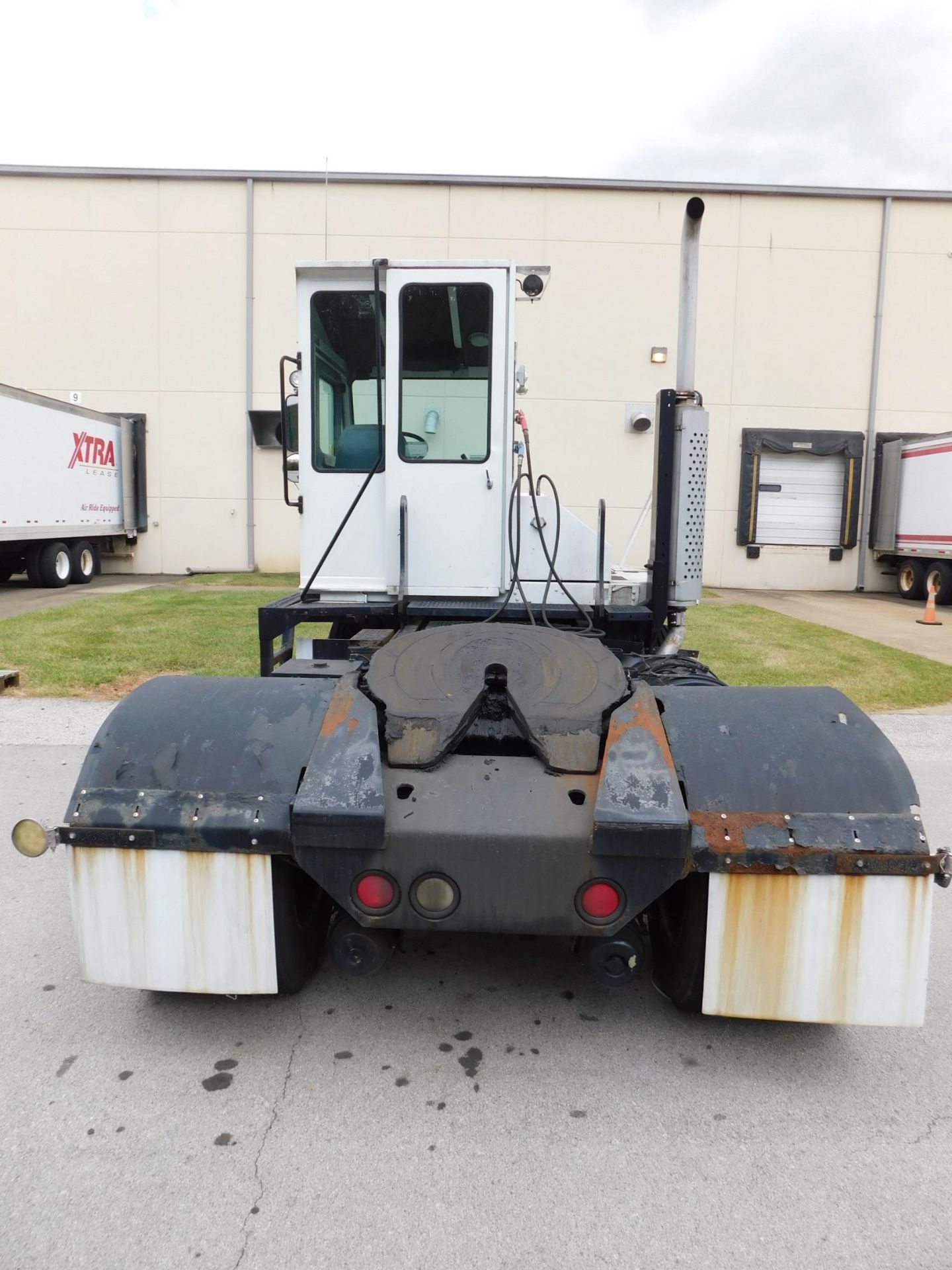 2005 Ottawa Model 30 Yard Tractor, s/n 310288, 43,206 Miles, 22,549 Hours, Cummins Diesel, Unit - Image 4 of 28