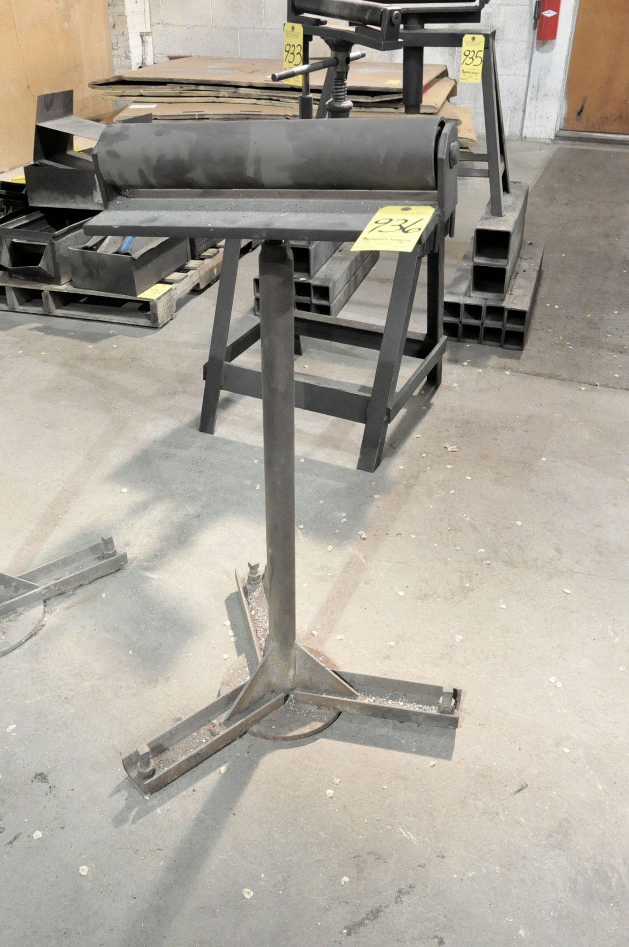 19" Roller Feed Stand, (Bldg 2)