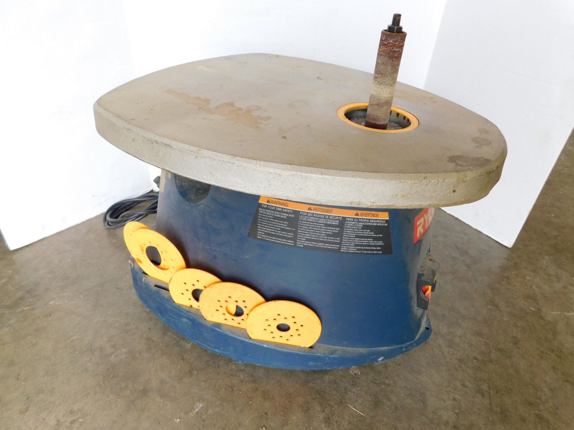 Ryobi Oscillating spindle sander, various size spindles - Image 3 of 6