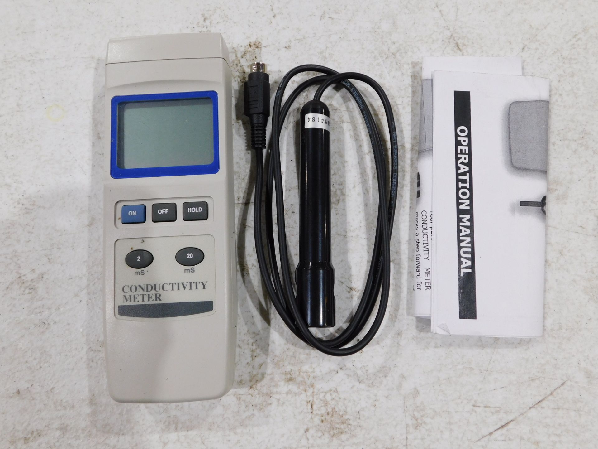 Omega CDH221 Conductivity Meter