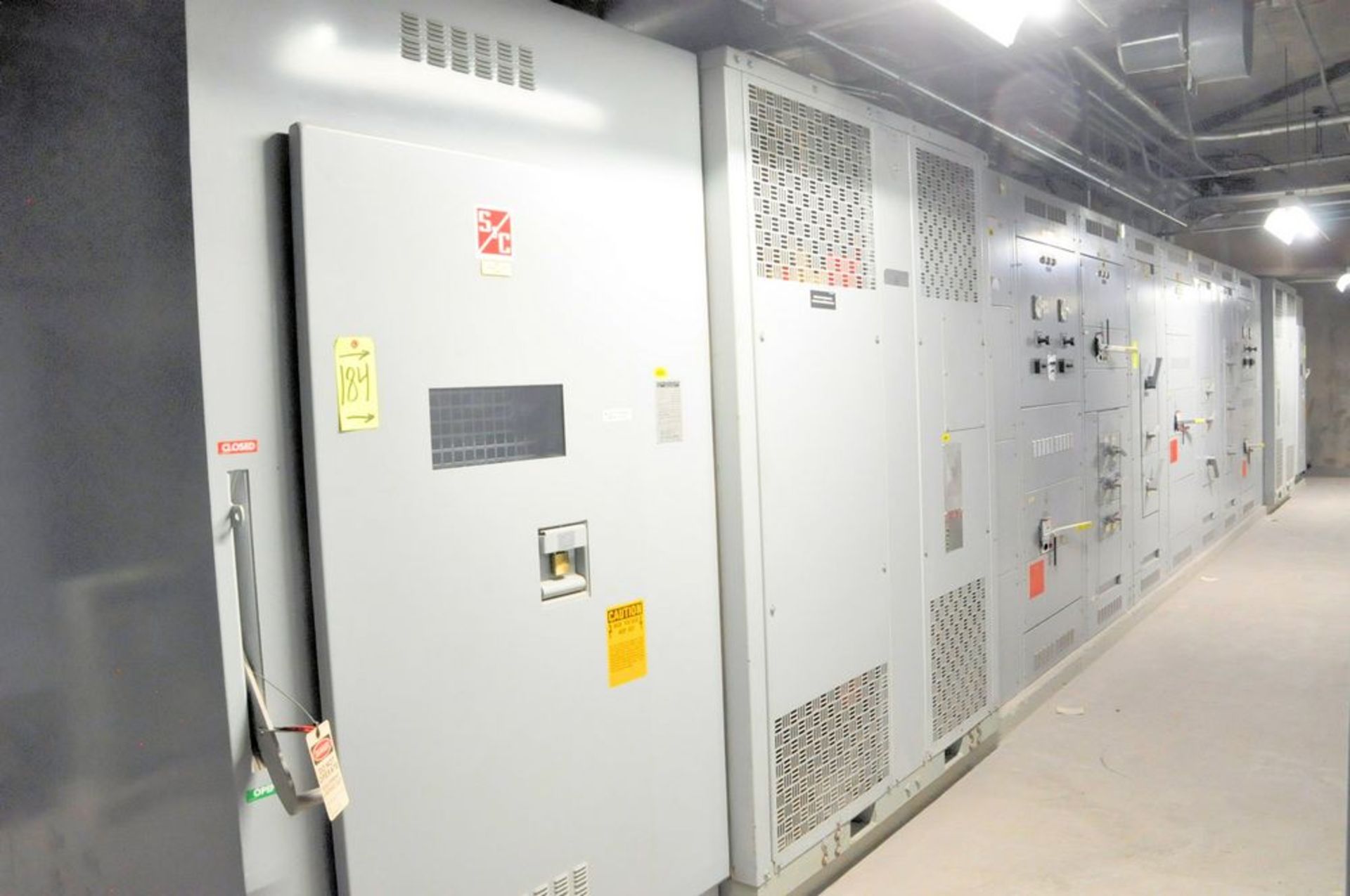 Lot-S&C Electric Cat. No. CD-544632, Metal Enclosed Switchgear, (1983), Westinghouse DT 1002, Type