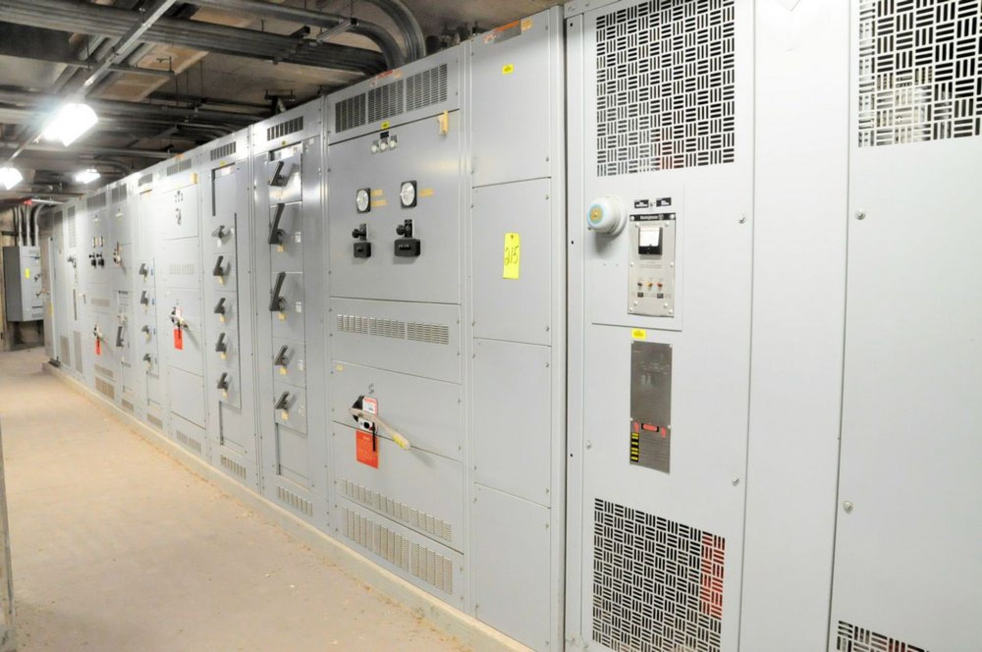 Lot-S&C Electric Cat. No. CD-544232, Metal Enclosed Switchgear, (1983), Westinghouse DT 1001, Type - Image 3 of 21