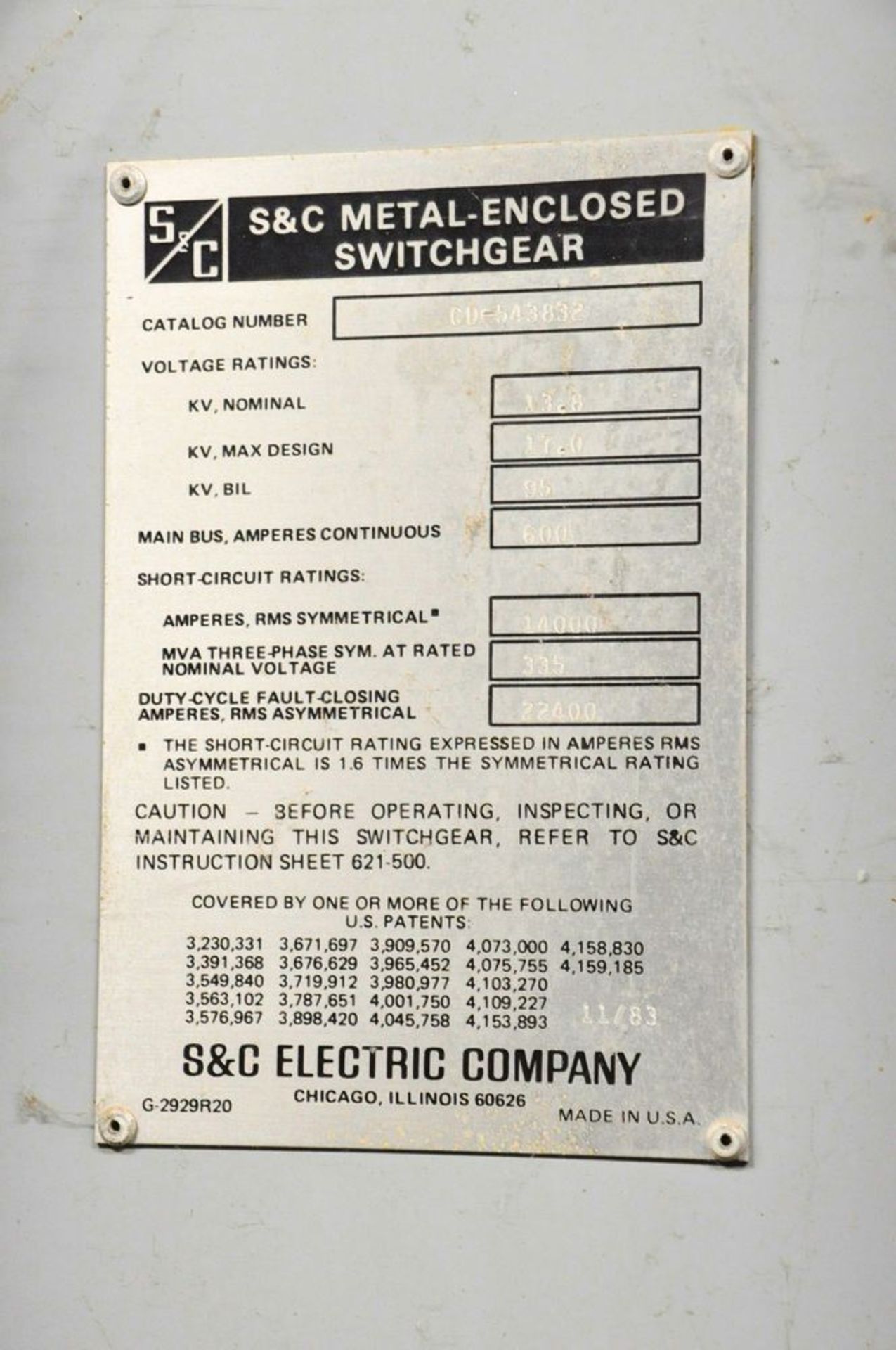 S&C Electric Cat. No. CD-543832, Metal Enclosed Switchgear, (1983), (3) Main Disconnects, (P122 - Image 4 of 4