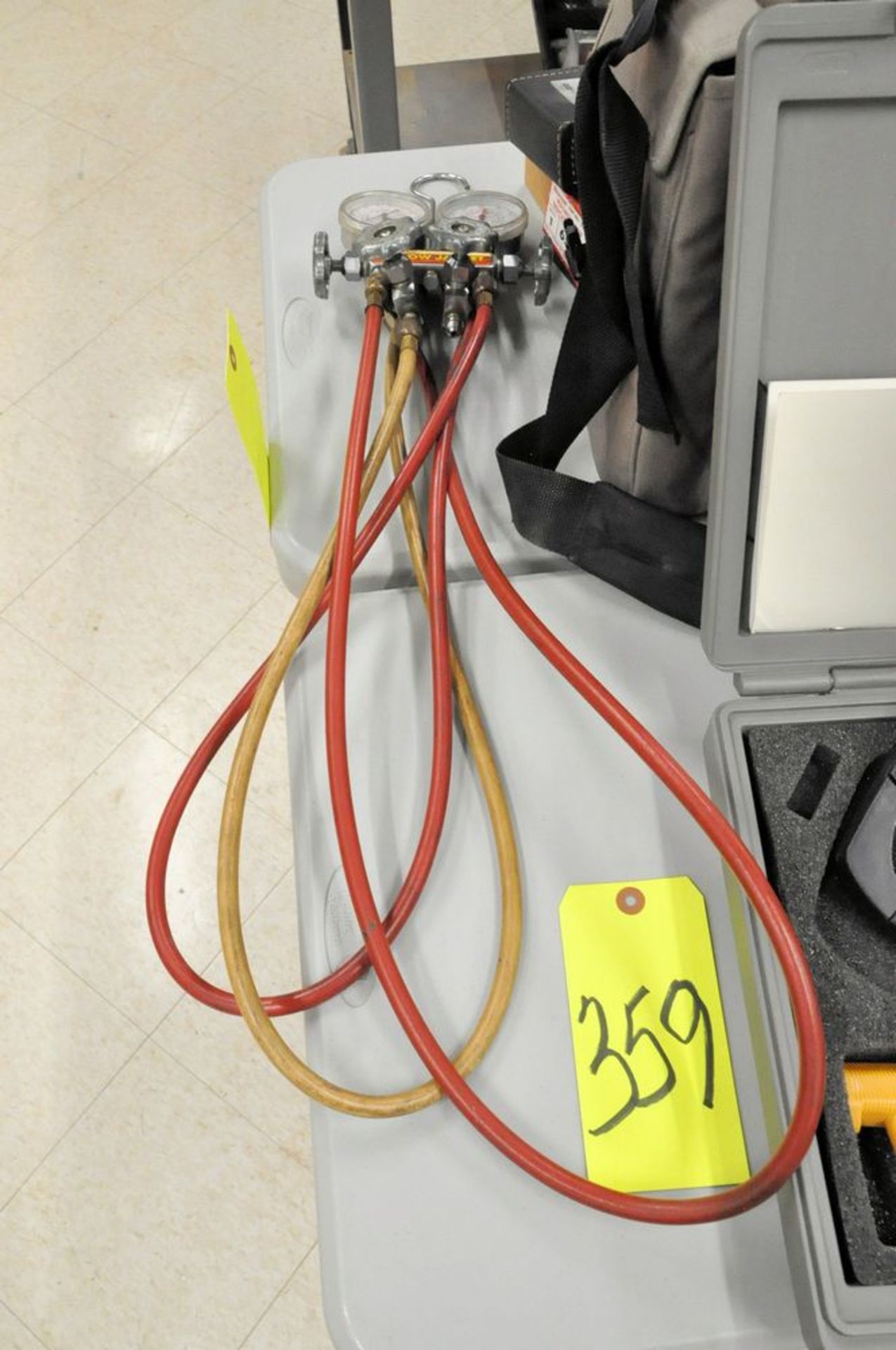 Lot-Refrigerant Gauges, Fluke 80i-KW Current Power Probe, Progressive Electronics 521 Signal - Image 9 of 9