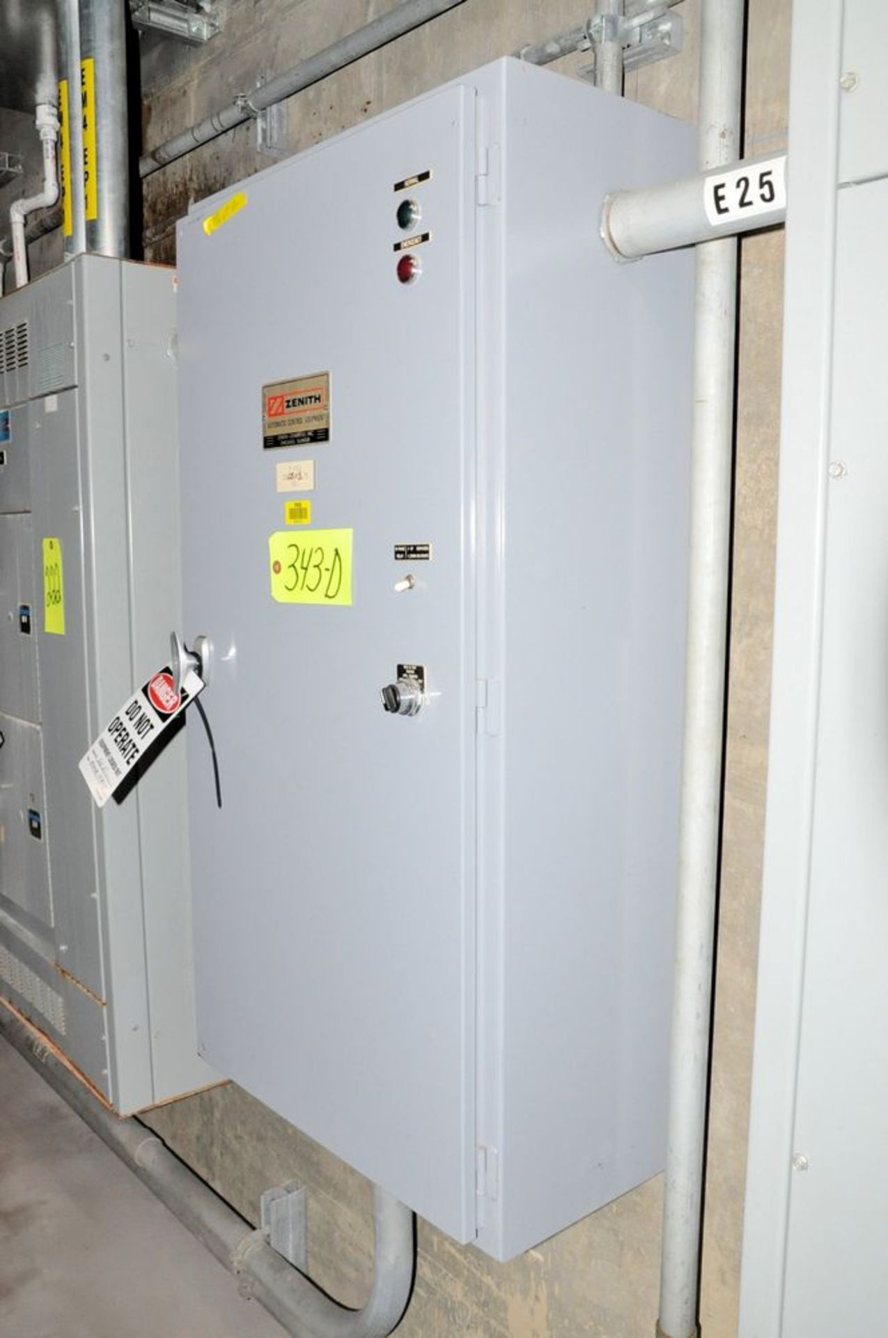 Zenith Model ZTS22E-5AAEHLLRTUW-VS, Automatic Transfer Switch, S/n 124523, 225-Amp, 480v