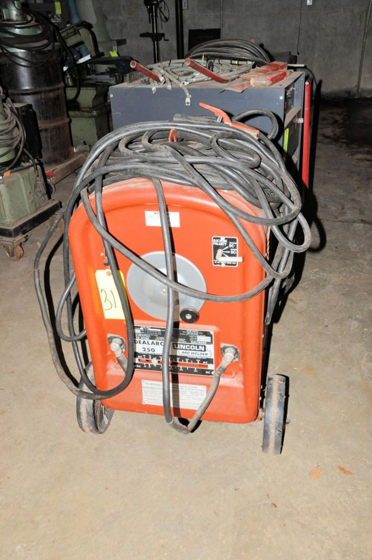 Lincoln Idealarc 250, 250-Amp Capacity AC/DC Arc Welder, S/n AC-621352, with Leads, Portable, (