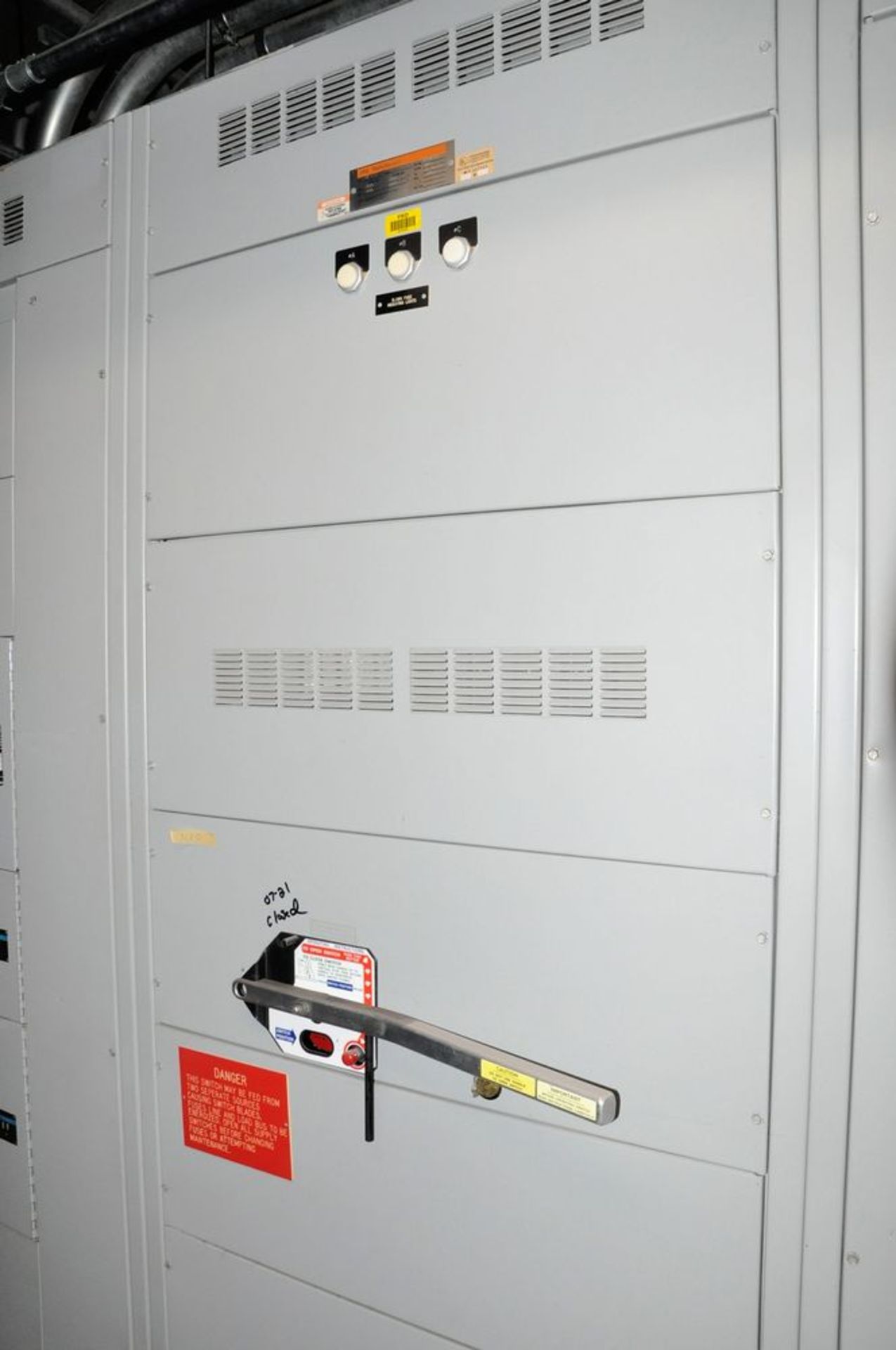 Lot-S&C Electric Cat. No. CD-544632, Metal Enclosed Switchgear, (1983), Westinghouse DT 1002, Type - Image 7 of 17