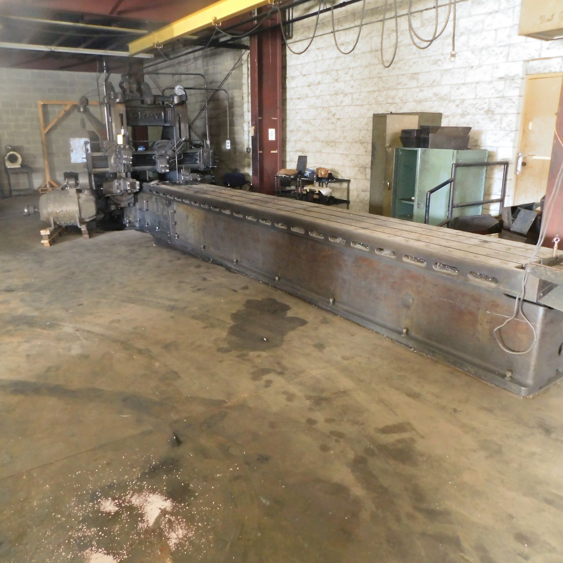 Gray Planer, 34" X 282" Table, (2) Vertical Heads, (2) Side Heads, Estimated 30" Max. Under the