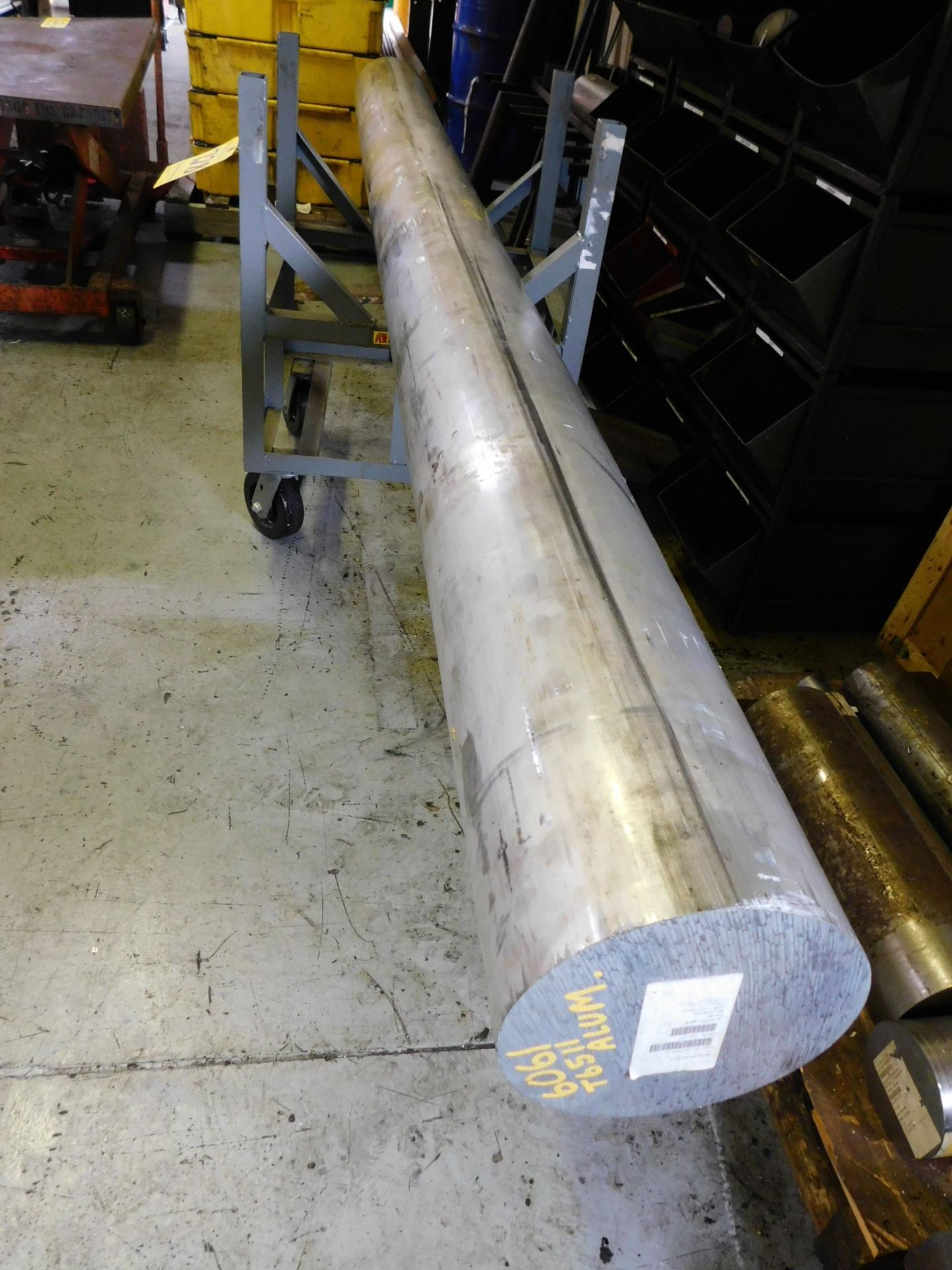 6061 Aluminum Bar, 8 1/2" Diameter X 9'10" Long