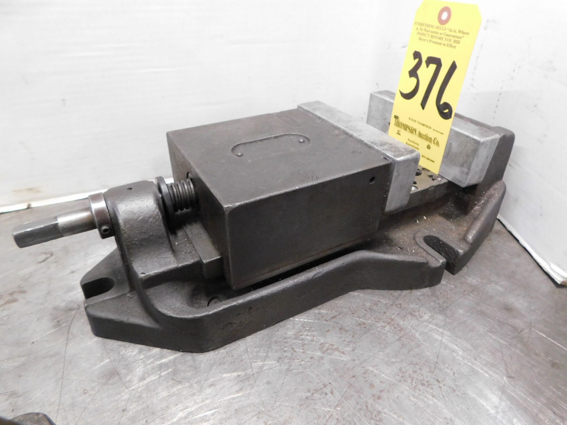 5 1/2" Mill Vise